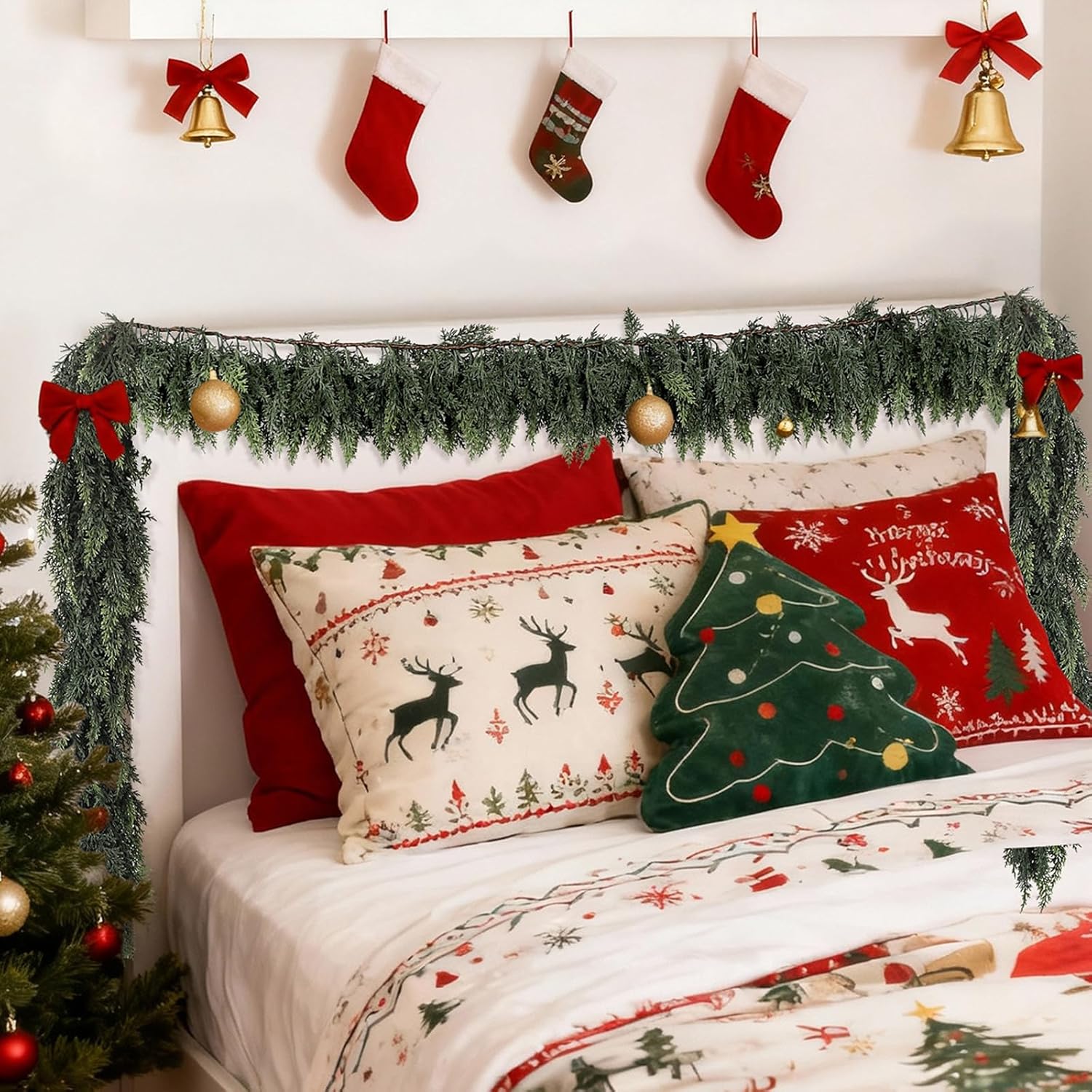1 Pcs 6 FT Real Touch Cedar Garland, Artificial Realistic Thick Christmas Greenery Faux Cedar Garland for Mantle Table Stairs Wall Outdoor Indoor Christmas Decorations (6 FT, 1 Pcs)