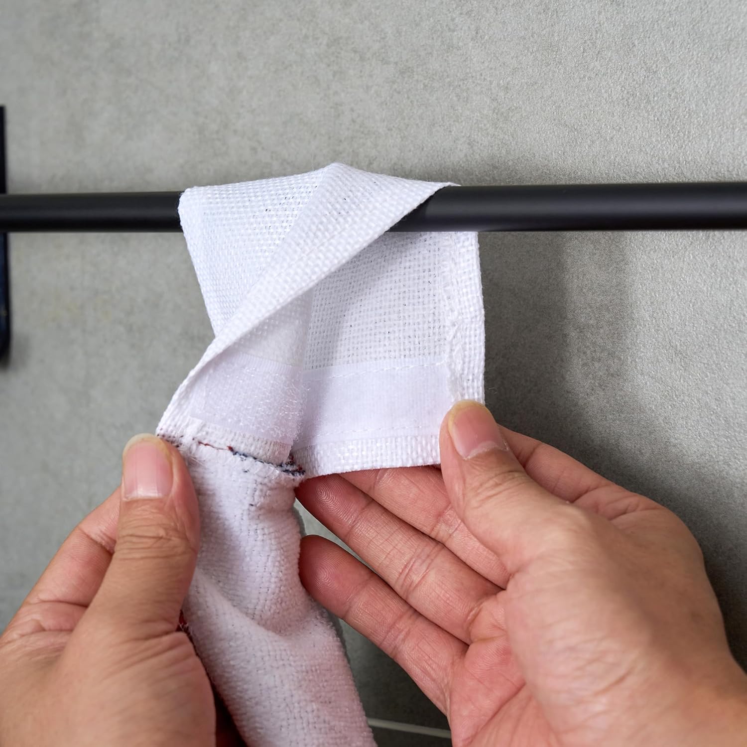 Christmas Hanging Towels for Kitchen Set of 2 Tie Loop Hand Towels for Kitchen Bathroom Decoration(12x17inch, Christmas) - Image 5