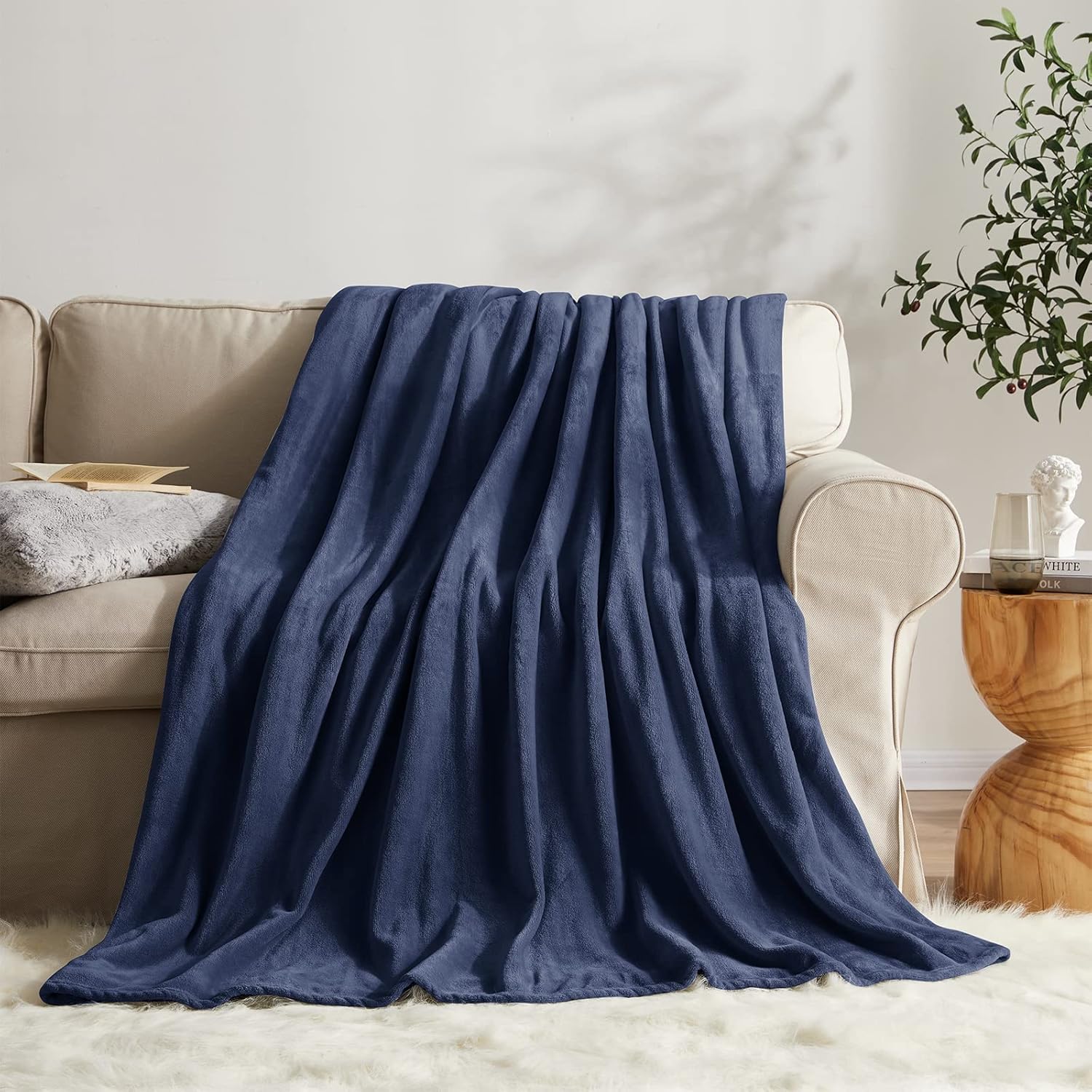 KMUSET Fleece Blanket Navy Queen Size Lightweight Cozy Plush Microfiber Solid Bed