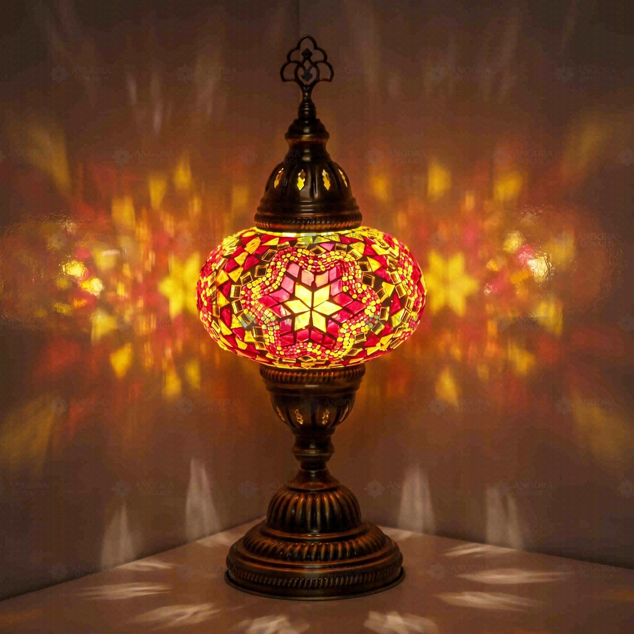 ENVA Czerwona lampa stołowa z mozaiką - turecka lampa mozaikowa - ręcznie robiona szklana lampka nocna - marokańska lampa biurkowa boho ze wzorem gwiazdy