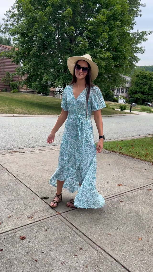 berrygo women's boho v neck ruffle floral wrap maxi dress BerryGo Women's Floral Wrap V Neck Ruffle Maxi Dress Casual Beach Short  Sleeve Long Dress with Slit Brick Red XXL at Amazon Women's Clothing store