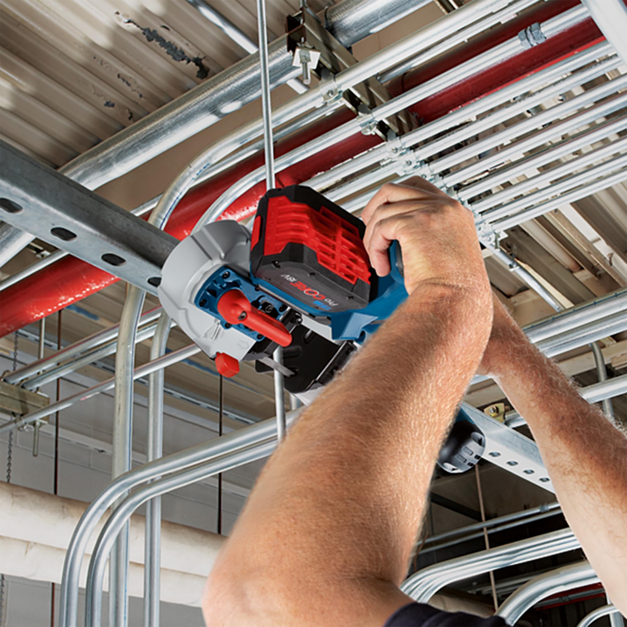 Bosch Professional 18V System Akku Bandsäge GCB 18V-63 (inkl. 1 Bandsägeblätter, ohne Akku/Ladegerät)