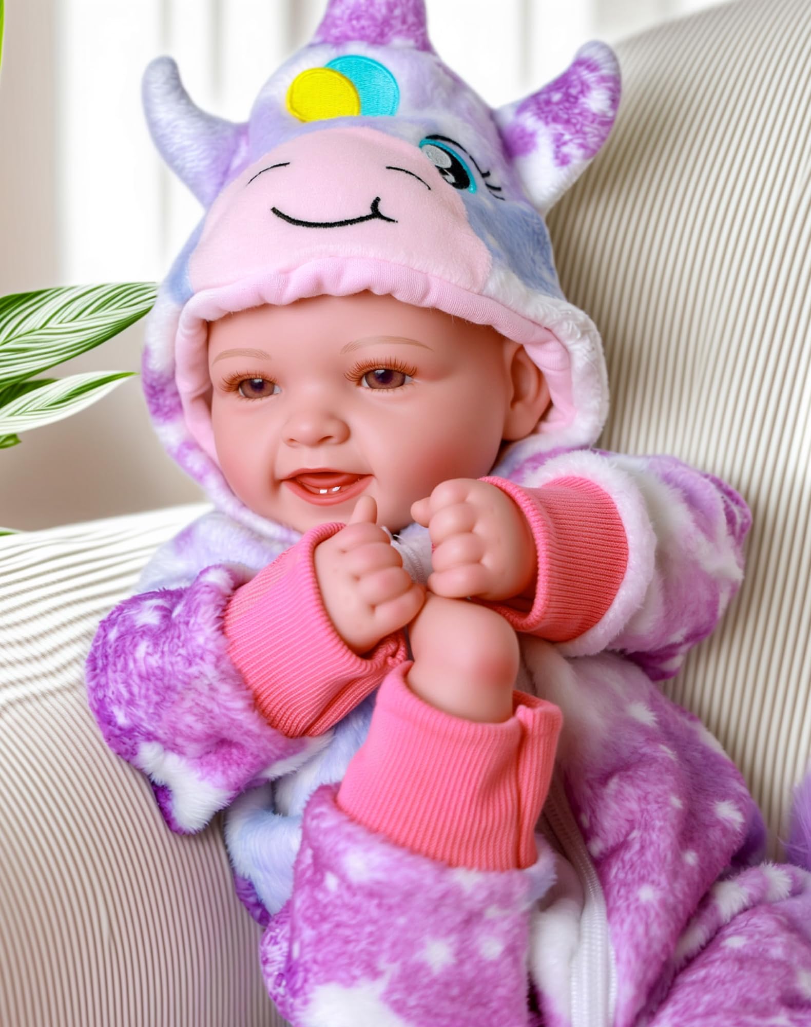 BABESIDE Baby Doll Mia - 17-Inch/43CM Realistic Babies Dolls with Cloth Body - Lifelike Reborn Newborn for Girls 3 Years + - Image 3