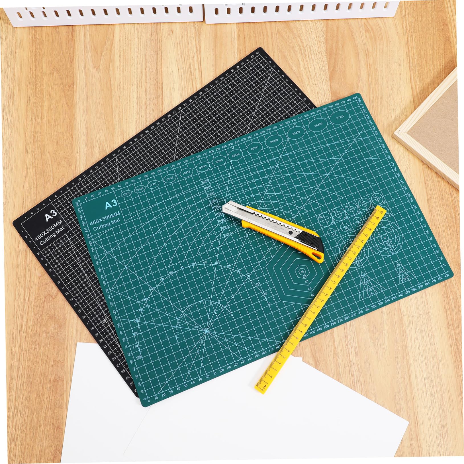 2 Stück Teiliges Schneidematten Doppelseitige Rutschfeste Schnittmatten mit Klaren Messlinien für Nähen Basteln Quilten und Papierarbeiten zu Hause