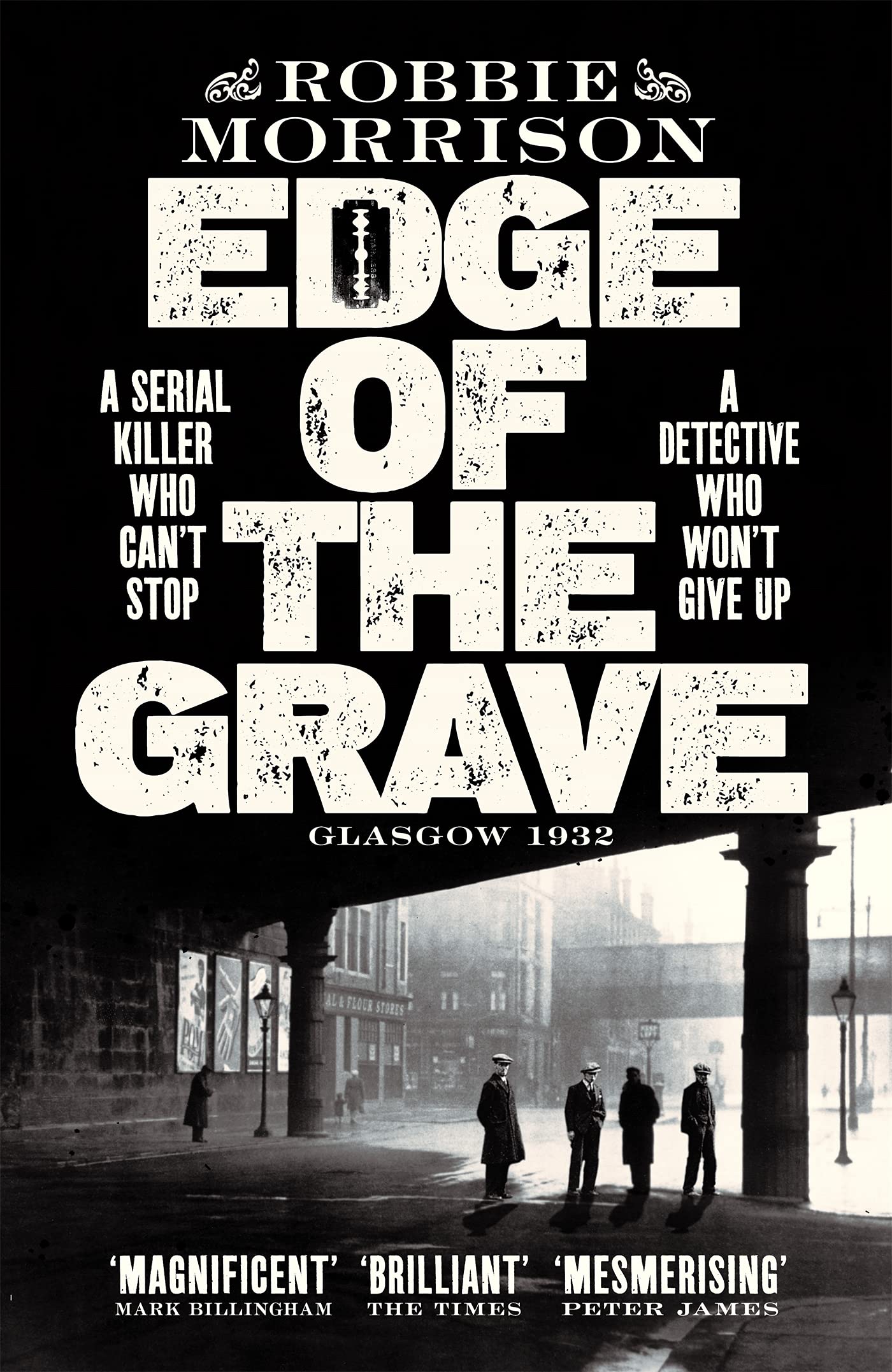 Edge of the Grave: Winner of The Bloody Scotland Crime Debut of the Year (Jimmy Dreghorn series Book 1)
