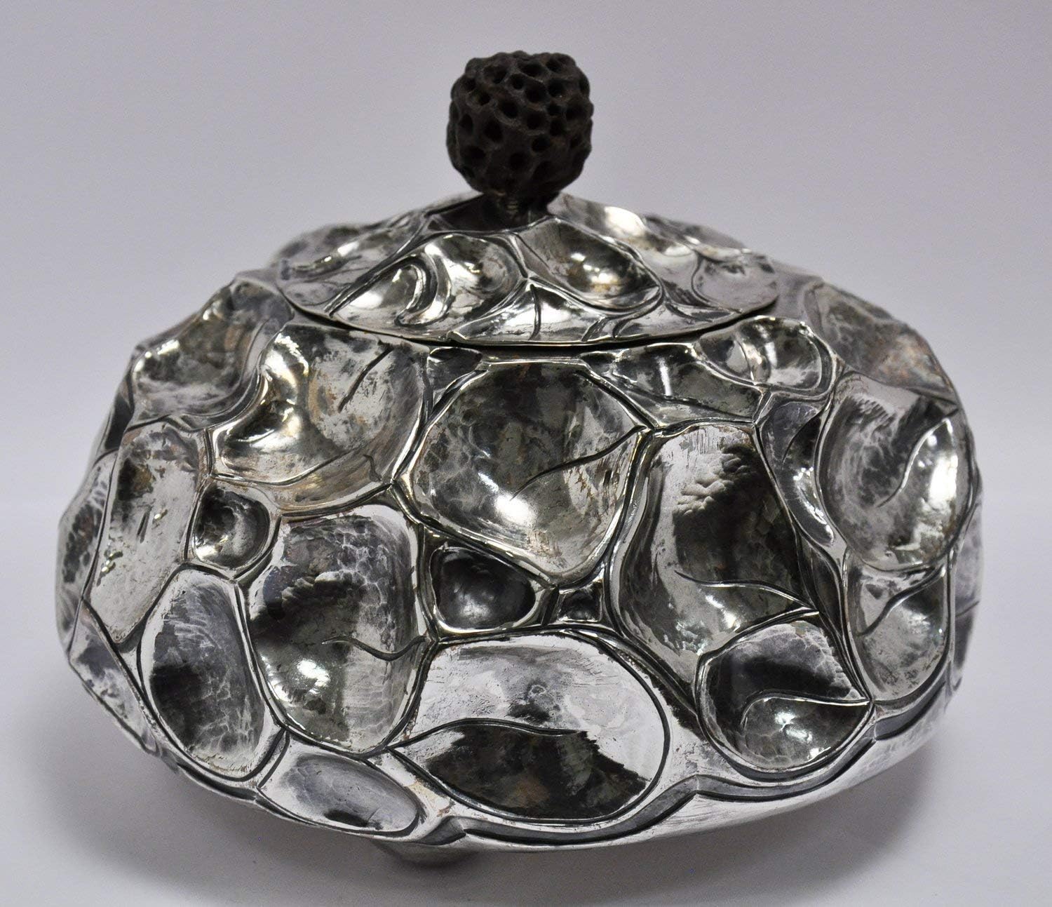 Teabox in silver 925/000 embossed, engraved, partly gilded.