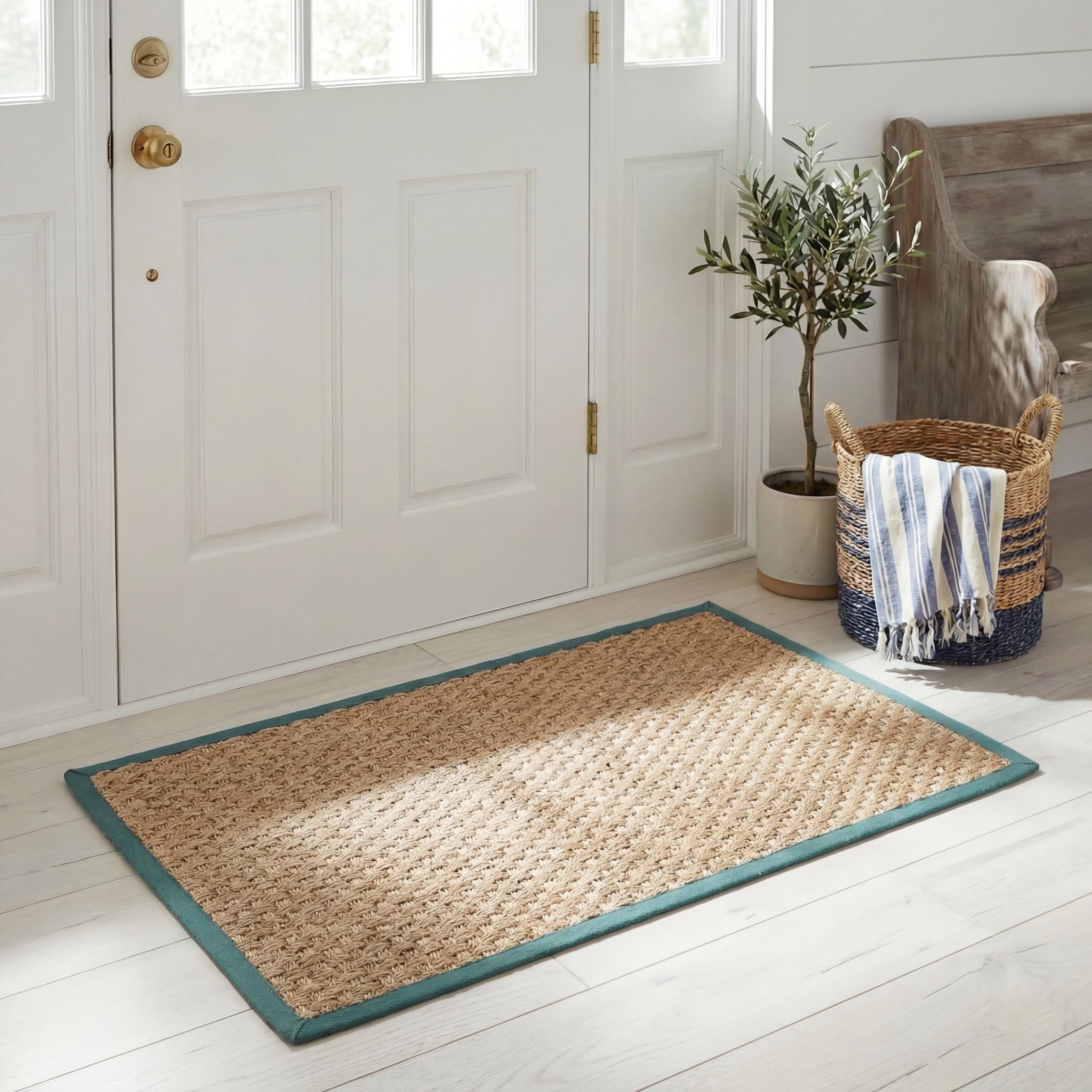 SAFAVIEH Natural Fiber Collection Area Rug - 2'6" x 4', Natural & Light Blue, Seagrass, Basketweave Pattern with Border (NF114M)