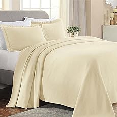 Superior 3 Piece Cotton Bedspread and Sham Set, Home Bed Decor, Decorative Bed Spread, 2 Pillow Shams, Medium Weight, Geometric Matelasse Coverlet, Bedding Essentials, Madrid Collection, Full, Beige