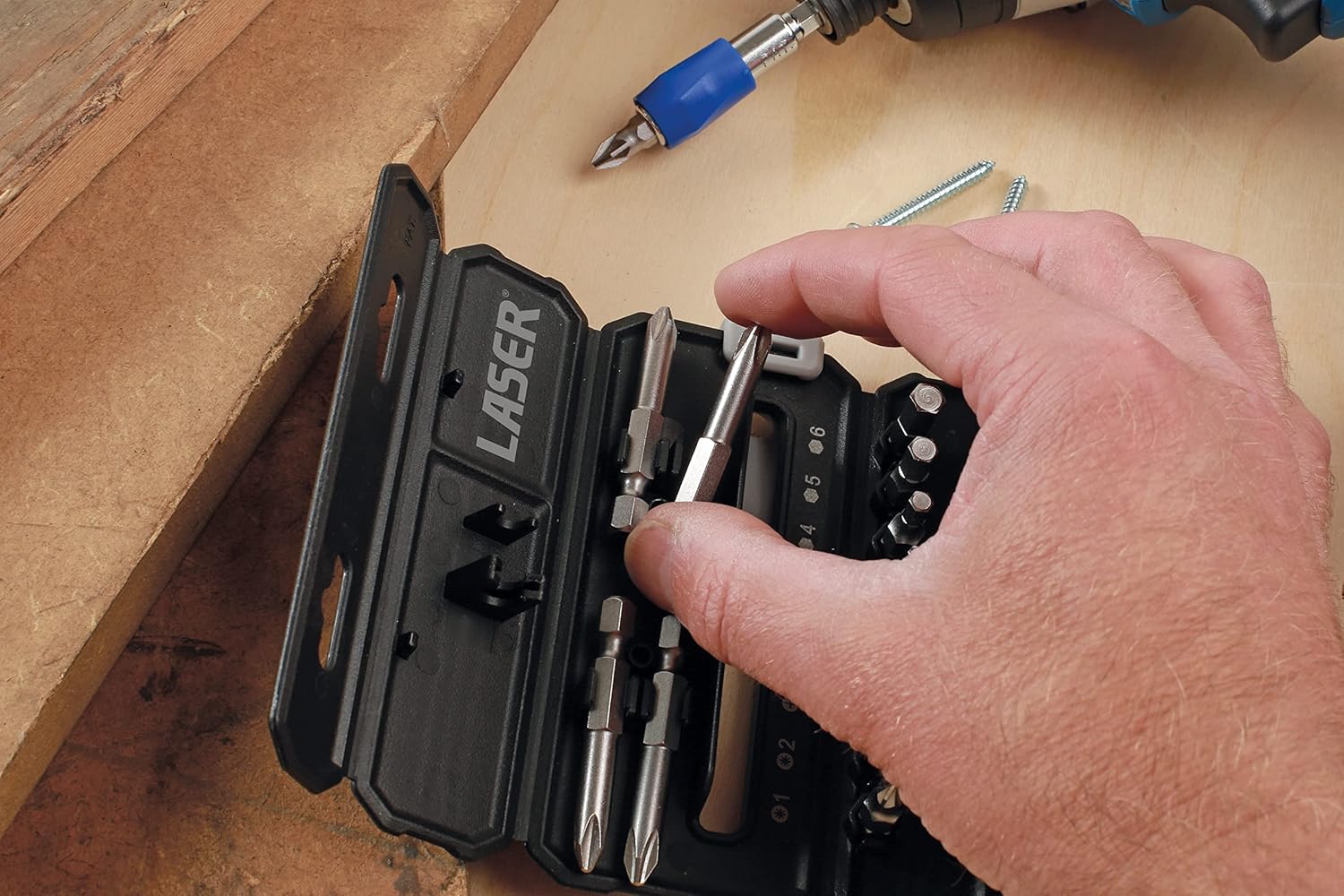 TOOLCONNECTION 8424 Portable Power Tool Bit Set 23pc