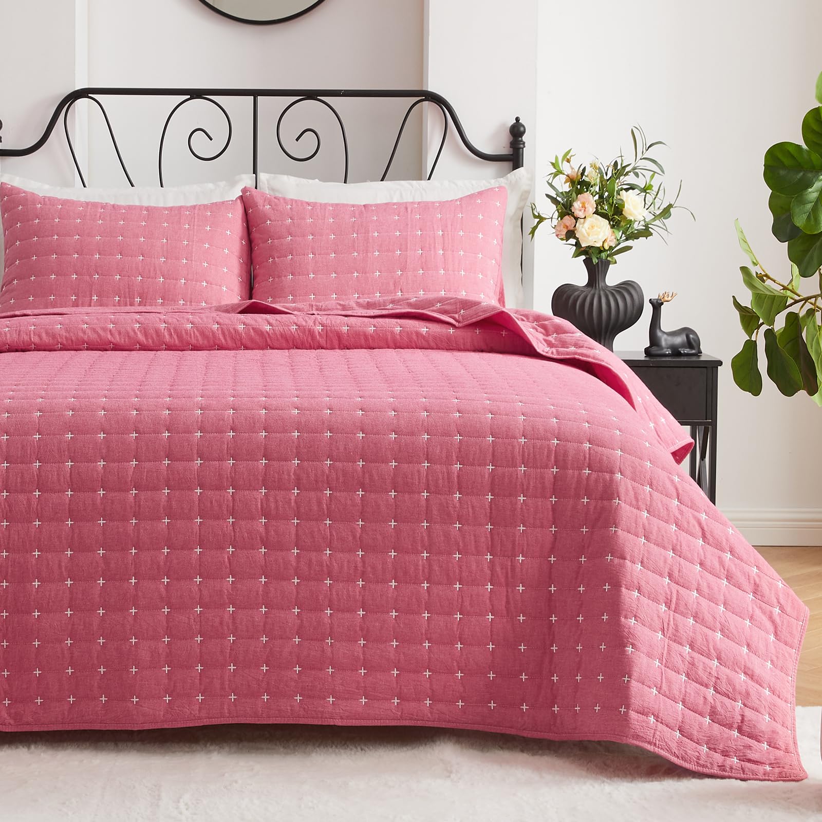 Qucover Colchas Acolchadas Cama 150 Súper Suaves y Cómodas de Algodón Lavado con Patrón Moderno de Punto de Cruz, 3 Piezas Cubrecama de Verano con Fundas de Almohada, Color Rosa 228x243cm