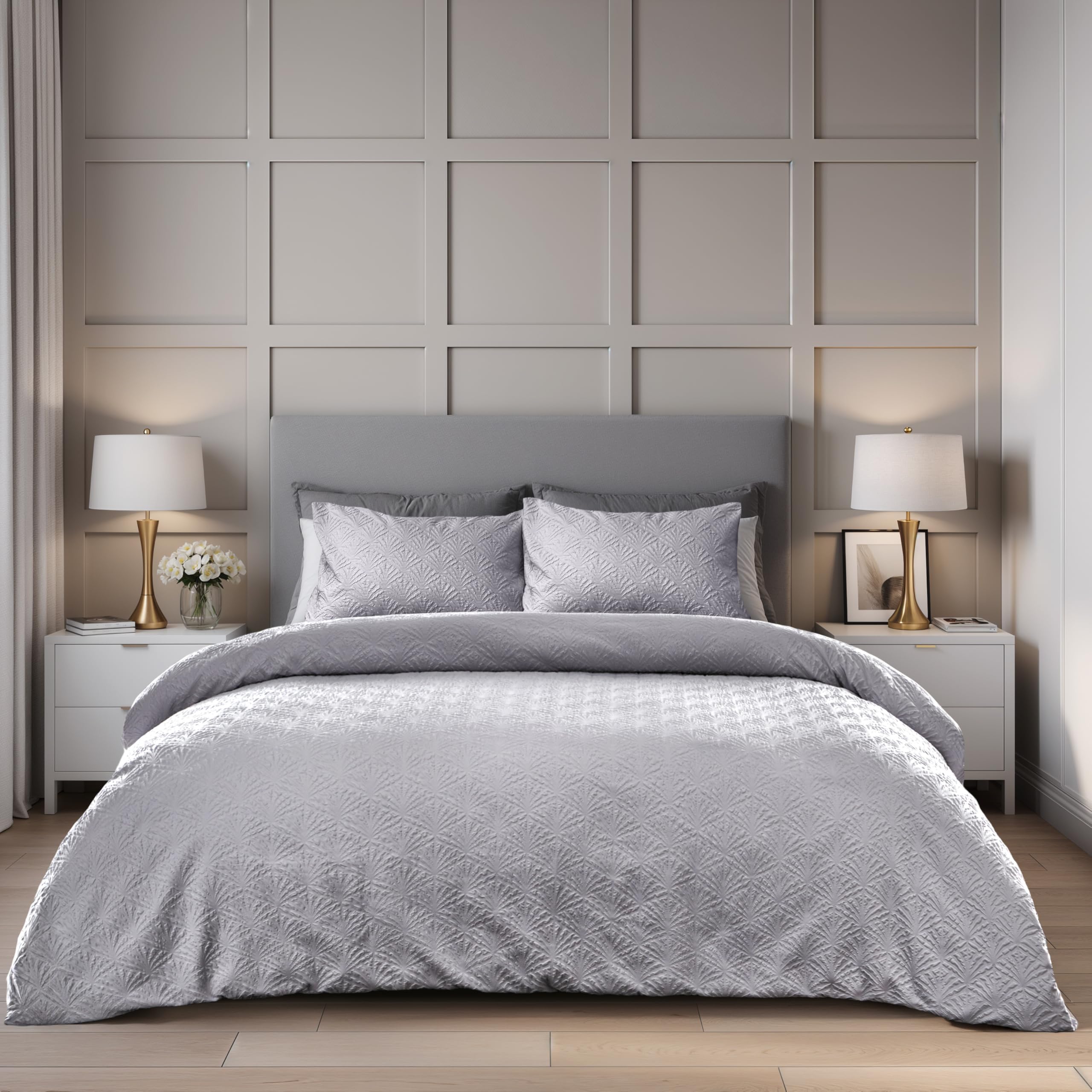 Emma Barclay Sorrento - Embellished Bed Linen (Gray, King (U.K. Standard))