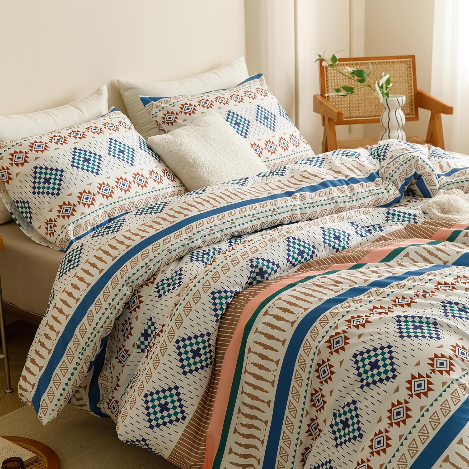 CLOTHKNOW Aztec Bohemian Comforter Set Queen White Blue Bedding Comforter Sets Boho Comforter American Tribal Navajo Queen Size Comforter Sets