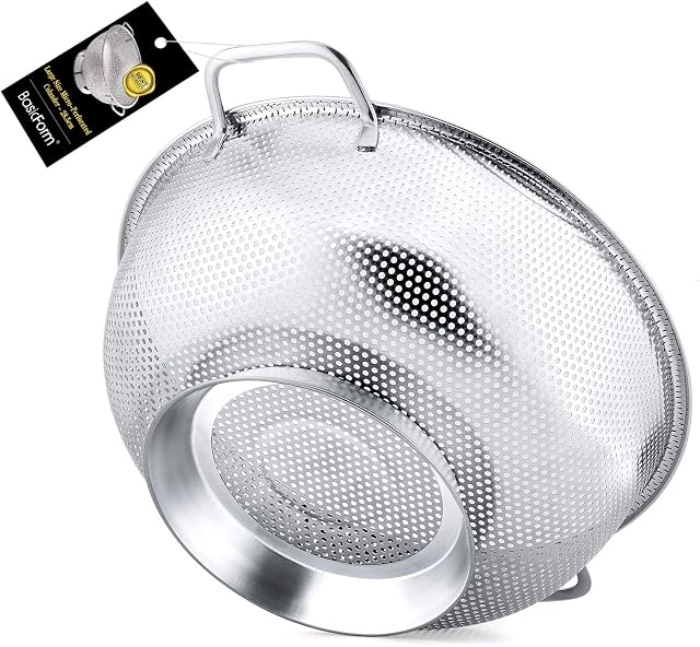 BasicForm Large Size Micro-Perforated Colander with Big Handle and Base Stainless Steel 28.5cm