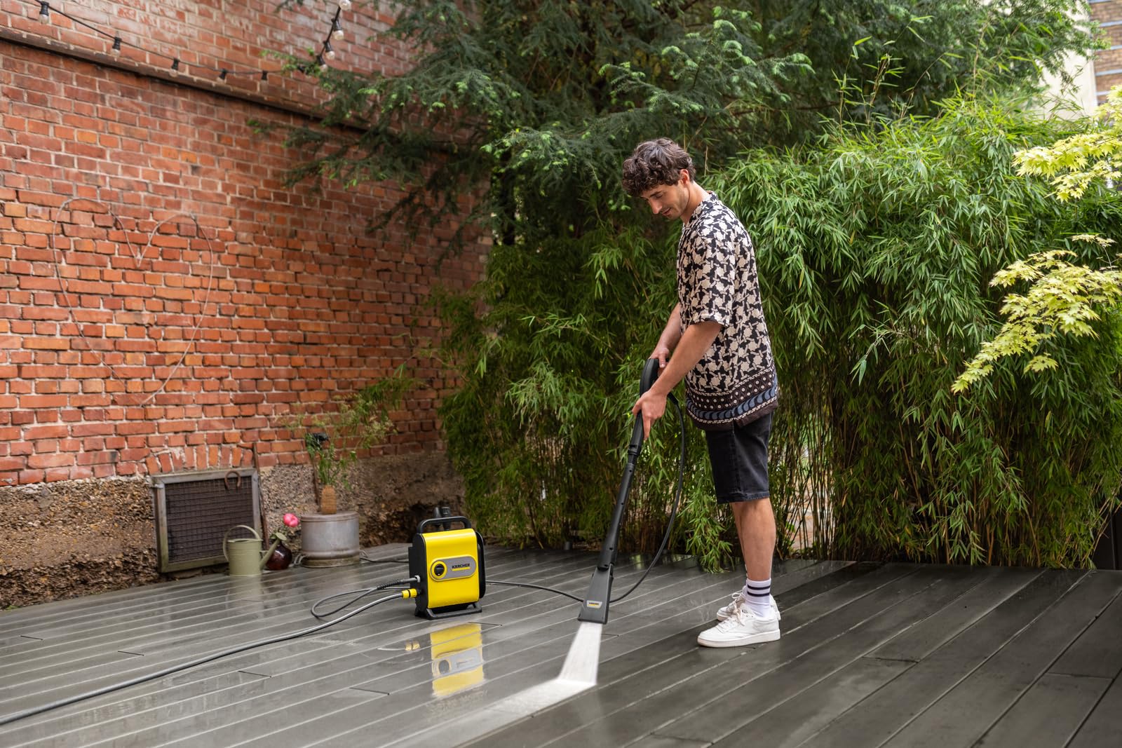 Nettoyeur Haute Pression Kärcher K Silent eco!Booster, Pression Max. 130 Bar, débit Max. 420 l/h, extrêmement Silencieux, avec eco!Booster pour Un Nettoyage Efficace, Jaune