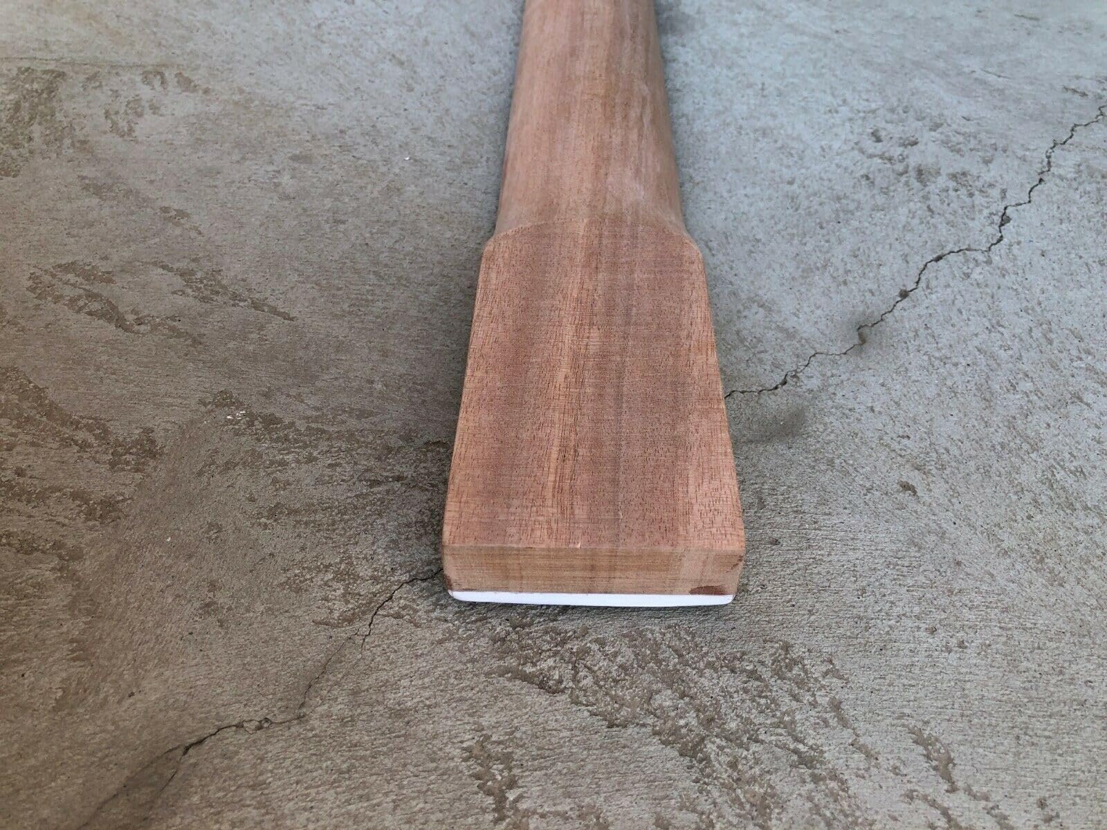 Chitarra elettrica a 7 corde con manico in mogano 24 tasti, tastiera in palissandro da 25,5 pollici(6String24.75Scale)