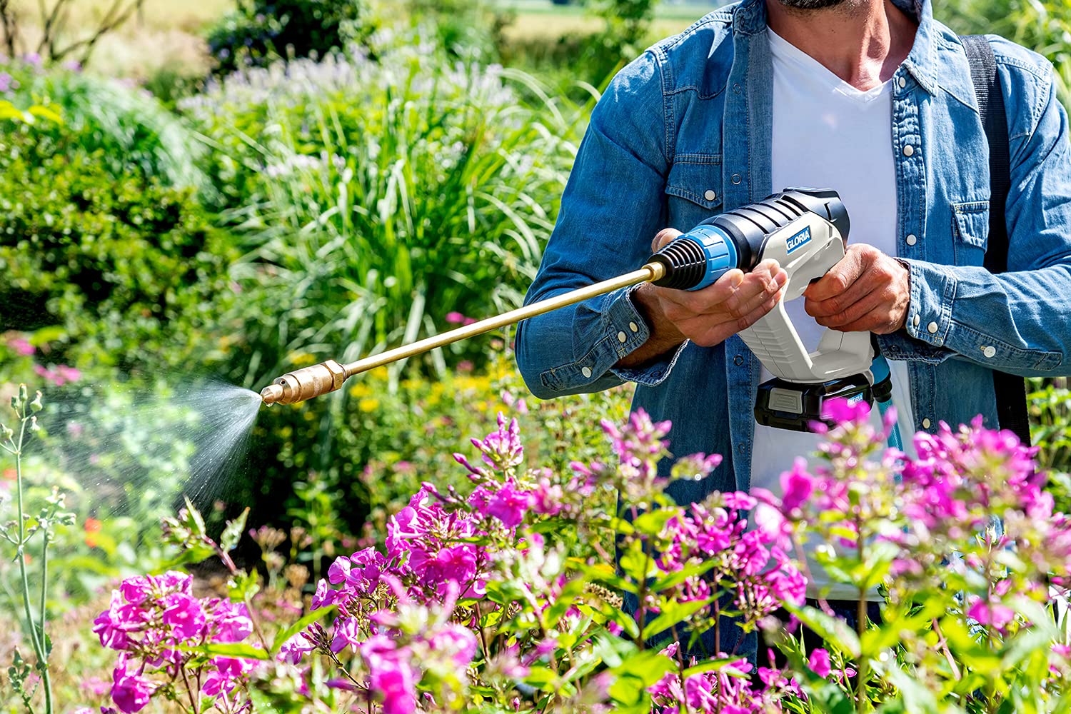 Gloria Set di Protezione per Piante MultiJet 18 V – Accessori per idropulitrice Portatile a Batteria per la Cura delle Piante (Pompa Spray in Ottone, con Contenitore Portatile da 10 l)