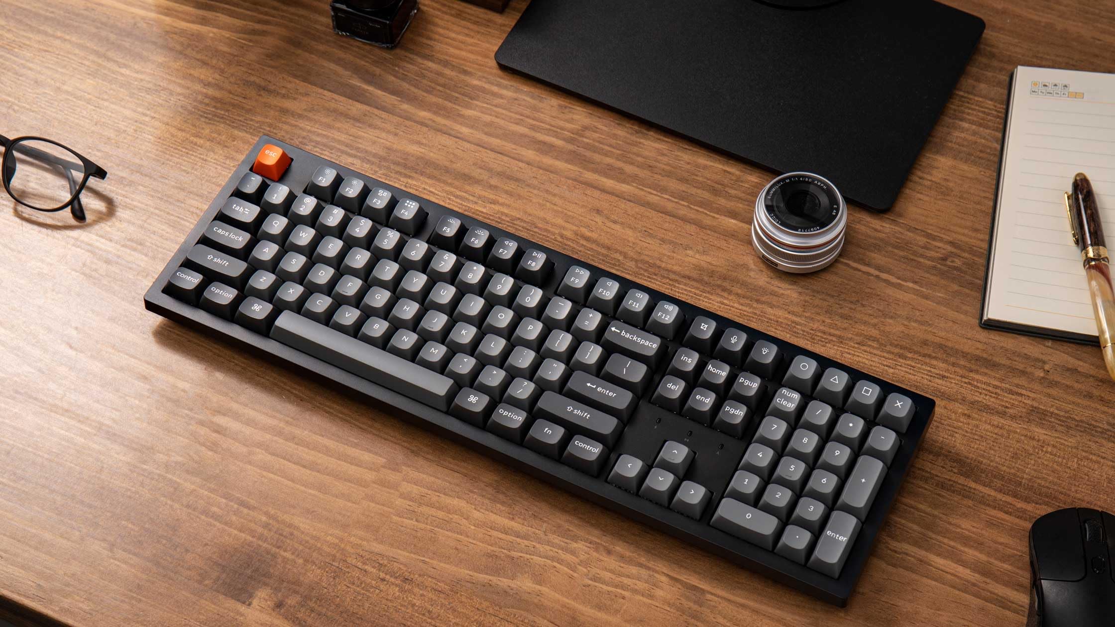 Keychron K10 MAX Tastiera meccanica wireless, 2,4 GHz/Bluetooth/USB-C, LED bianco, QMK/VIA, Macro programmabili, PBT Keycaps, Per Mac Windows, Super Red Switch
