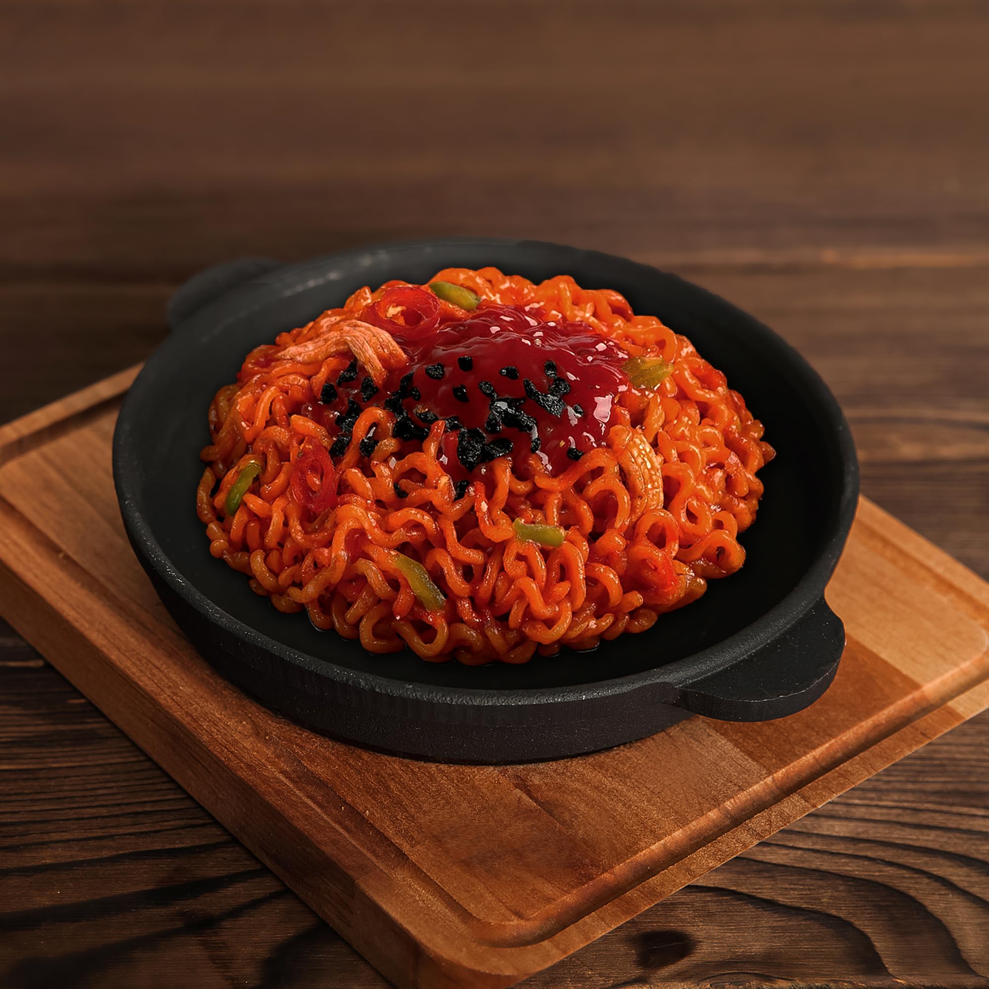 16x Hähnchen Nudeln sehr scharf a 140g Instantnudeln aus Korea Volcano Chicken Noodle Huhn