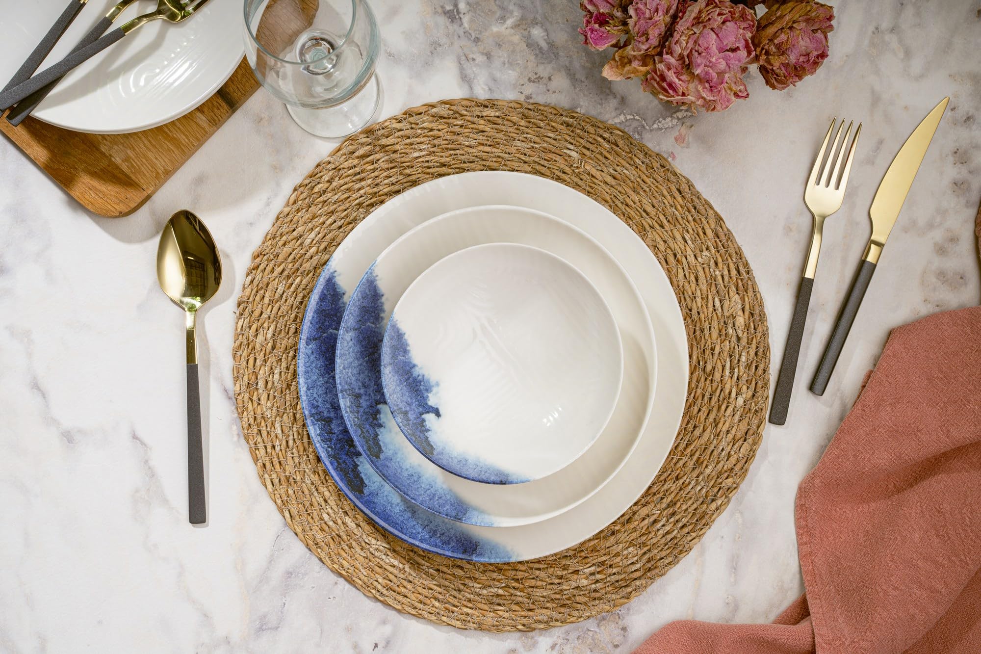 Elegante juego de cena de 24 piezas, 100% porcelana, incluye platos de servicio, cuencos y platos de postre, apto para lavavajillas y microondas, perfecto para cualquier ocasión