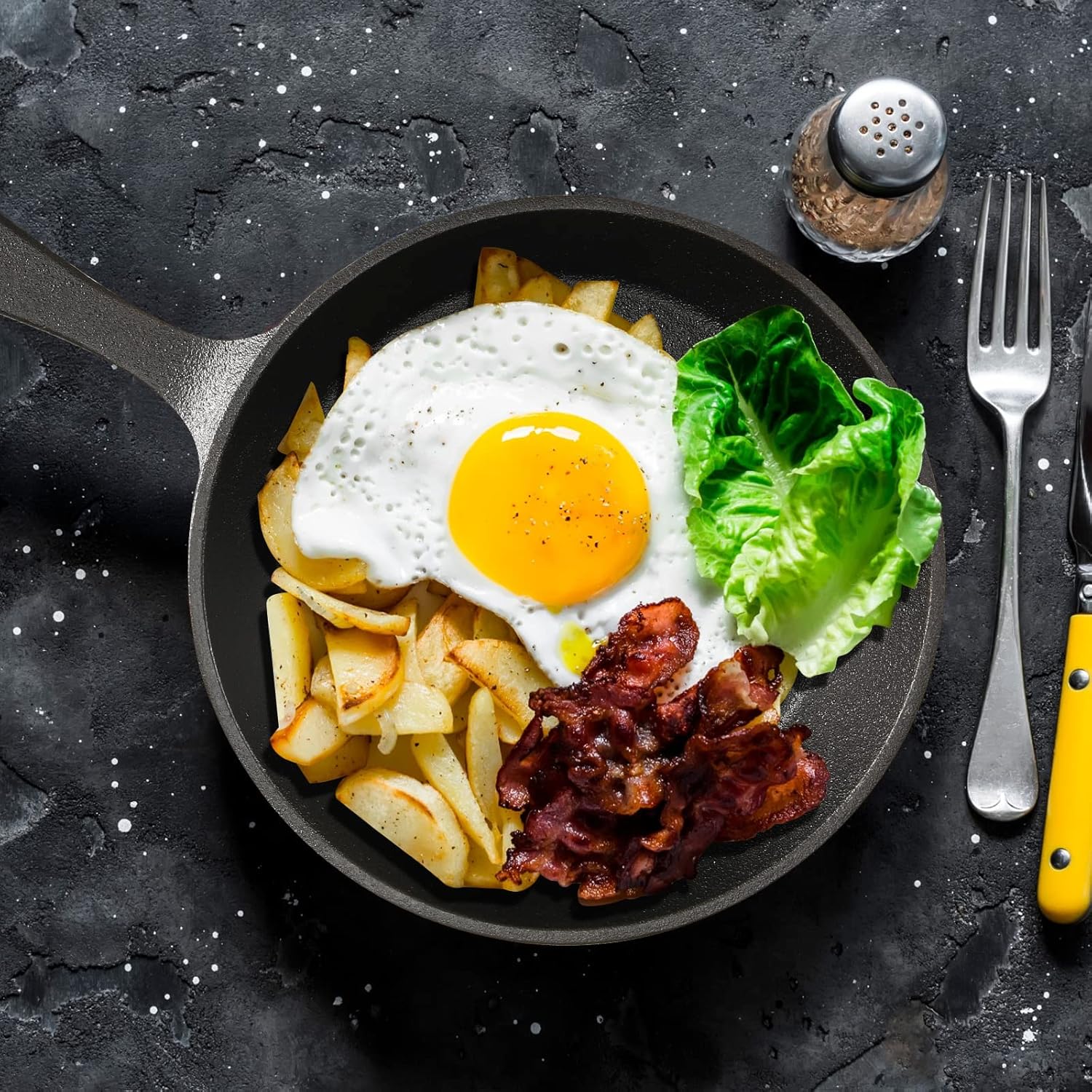 Skylety 10 Sets 6. 3 Inches Mini Cast Iron Skillets Small Black Sizzling Plate Cast Iron Skillets Frying Pan Set with Oil Brush for Indoor Outdoor Restaurant Kitchen