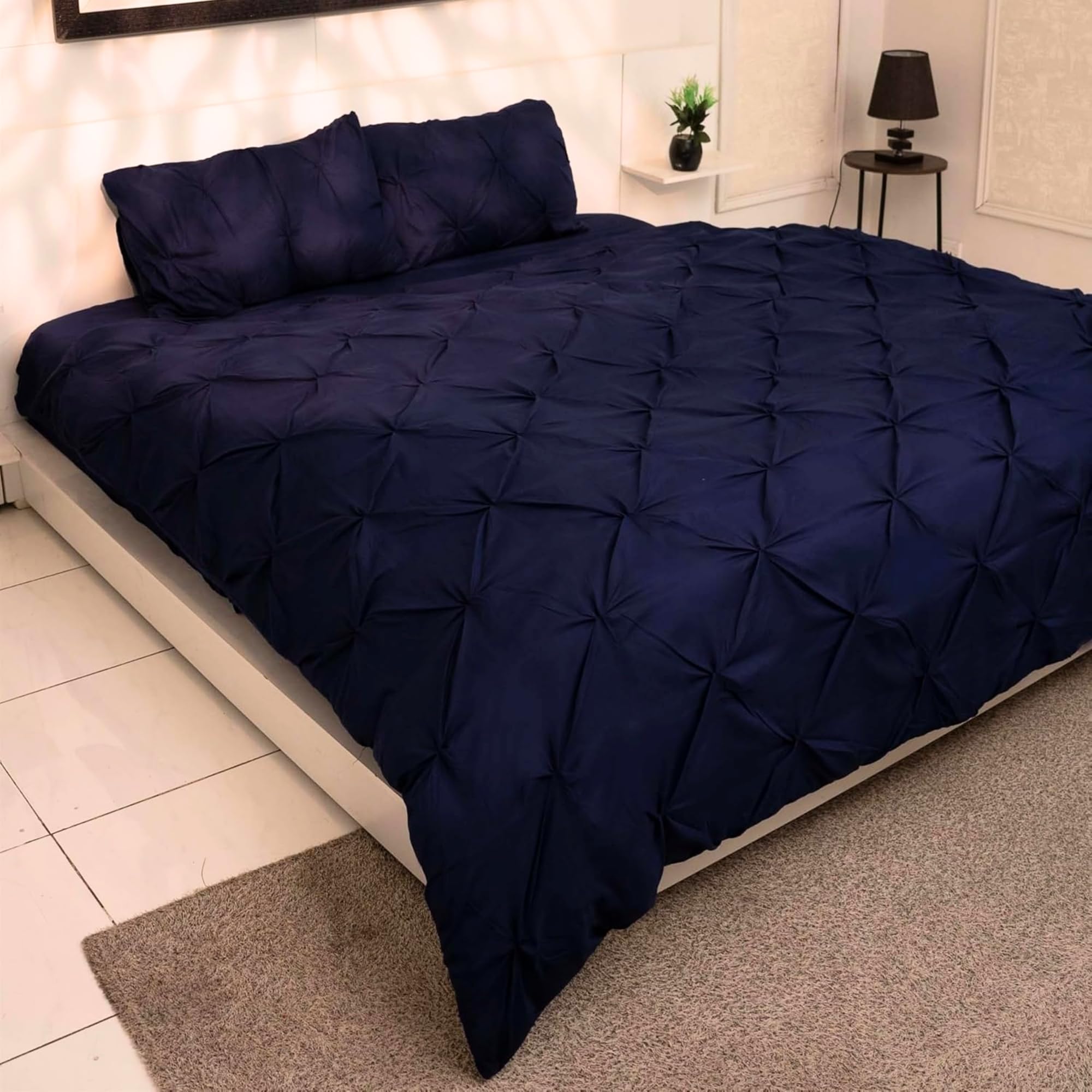 Q&H King Duvet Cover Set Pillow Pair Cases - Soft Polyester Microfiber Breathable & Washable Comforter Sets - Ultra Soft Comfy Quilt Cover Pintuck Design (Navy, King 225x225cm)
