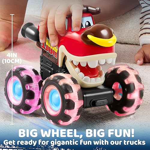 Miniatura 5 de JOYIN Paquete de 3 camiones monstruos de juguete  Coches iluminados activados por movimiento para niños pequeños  Monster Treads Lightning Wheels
