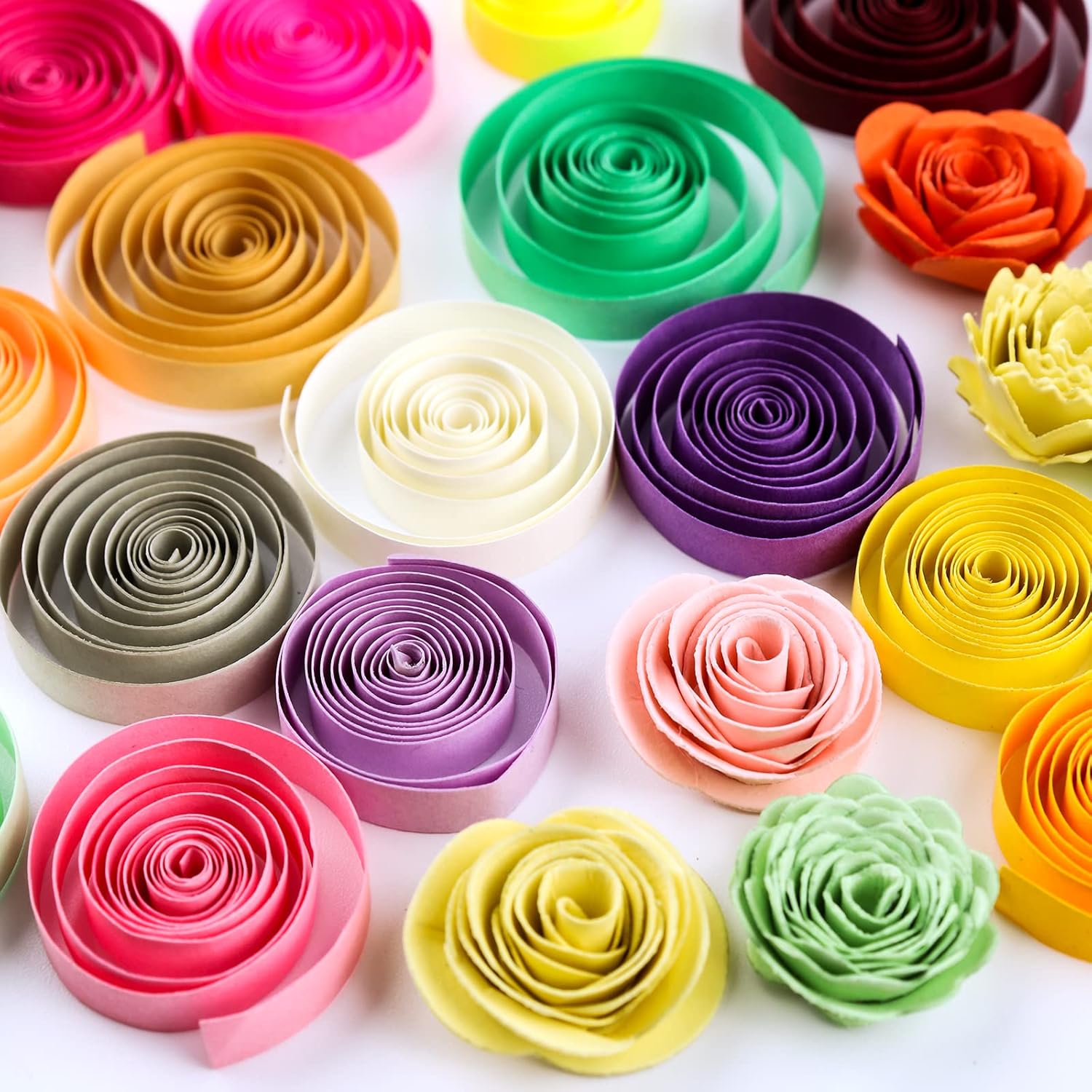 Briartw 9 Colors Quilling Paper Strips with Paper Quilling Tools,4 Rolling Curling Quilling Needle Pen Set,900 Strips,5mmx39cm Flower Quilling Art DIY Craft Scrapbooking Supplies