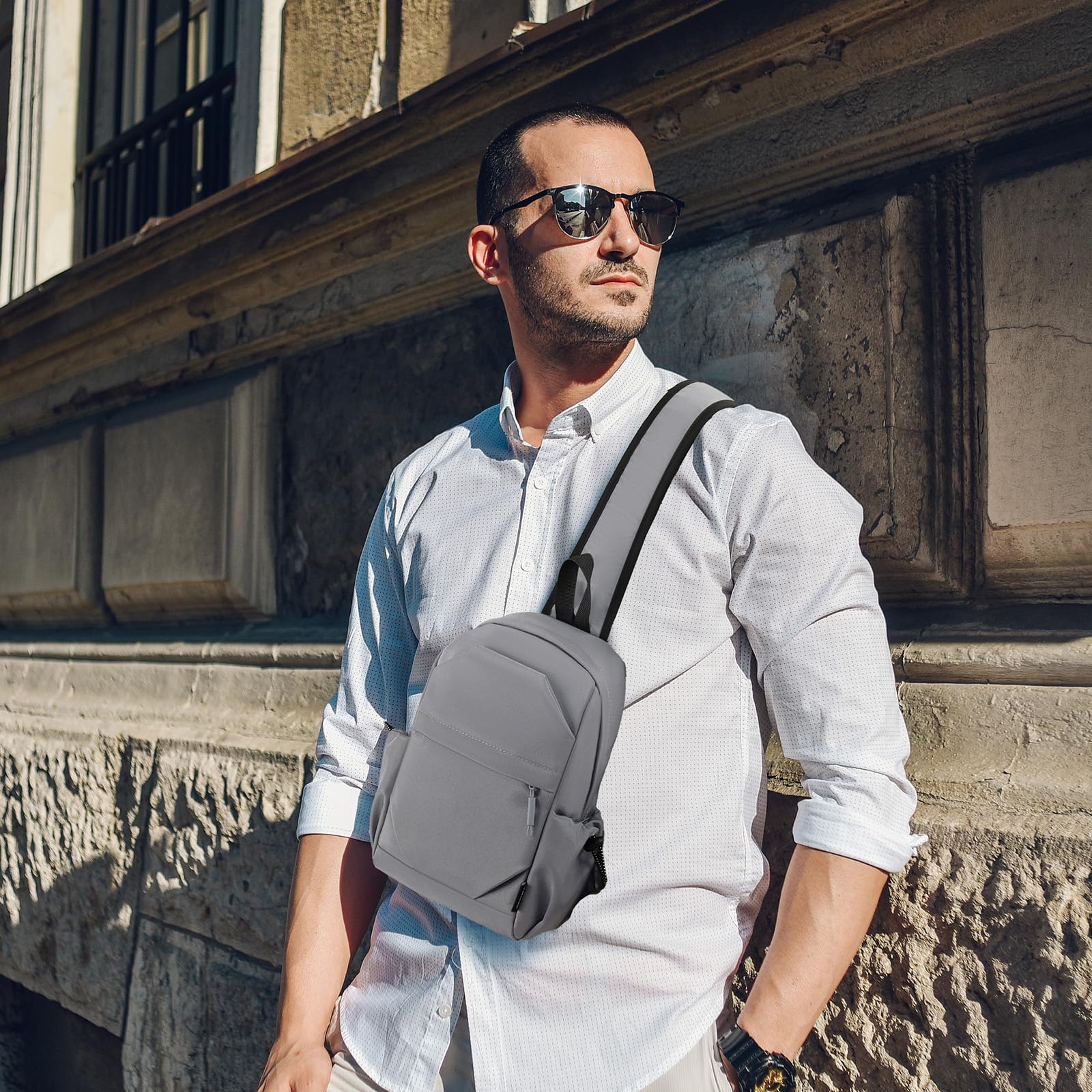 Sac à bandoulière avec bandoulière réglable pour les voyages, la randonnée, le shopping, les loisirs et le sport