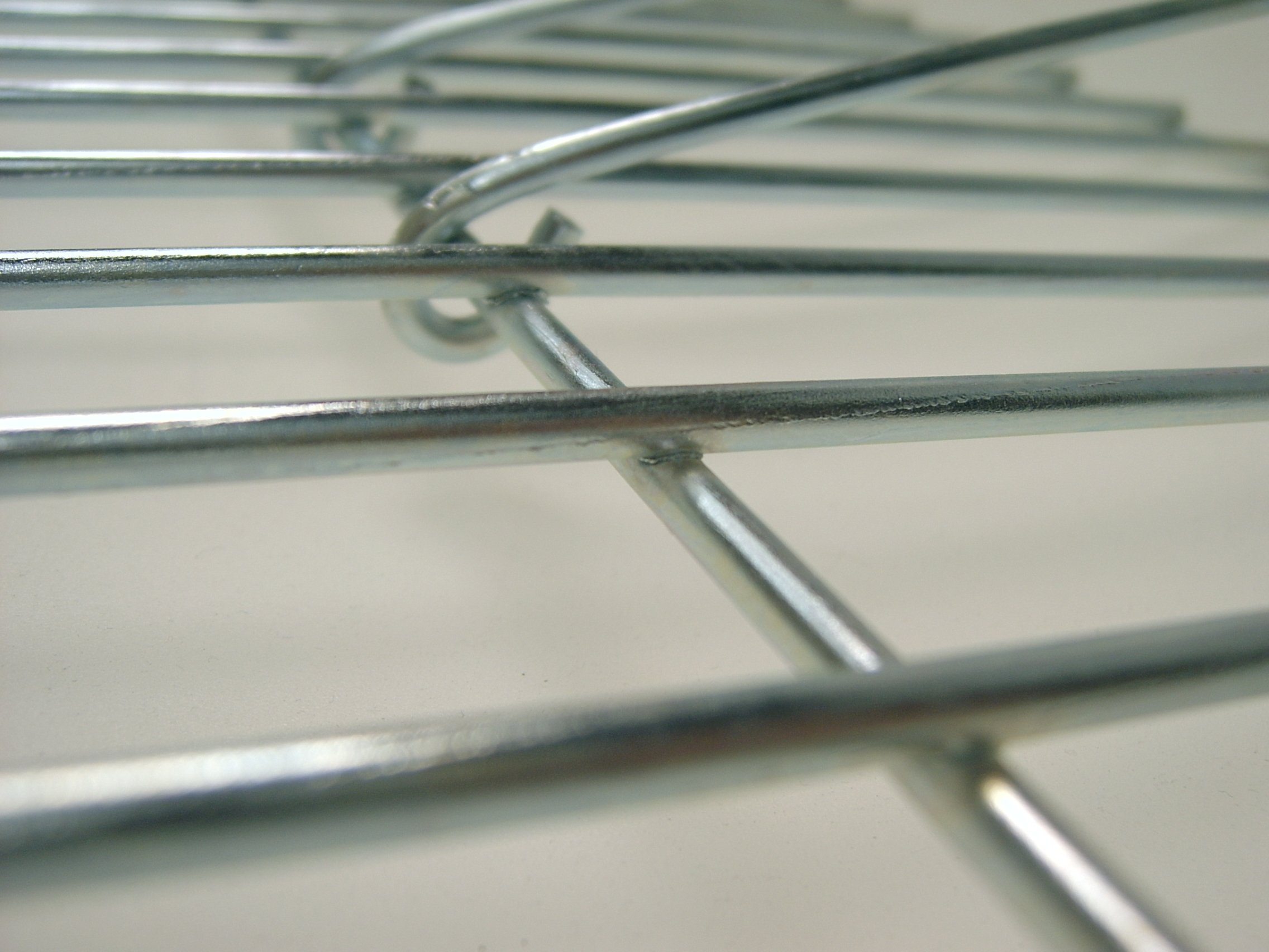 Grille de cuisson : 80 x 50 cm) équipé de poignées rabattables ø 4 mm