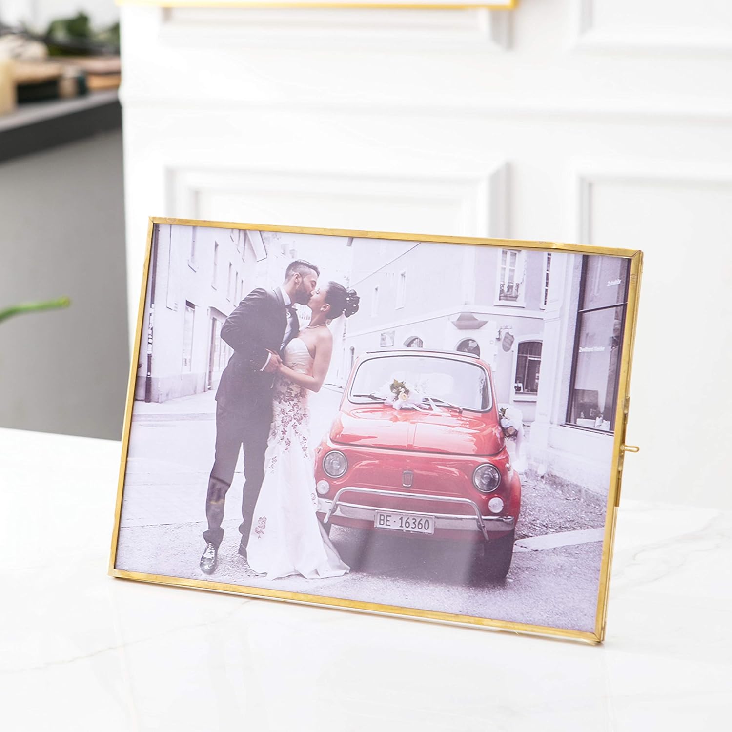 Large Size Glass Geometry Picture Frame – Family Photo Display for Desk or Wall, Nordic Geometry Home Decor Double Glass & Brass Metal, Stereoscopic Photo Frames, 8.25 x 11.75 inch