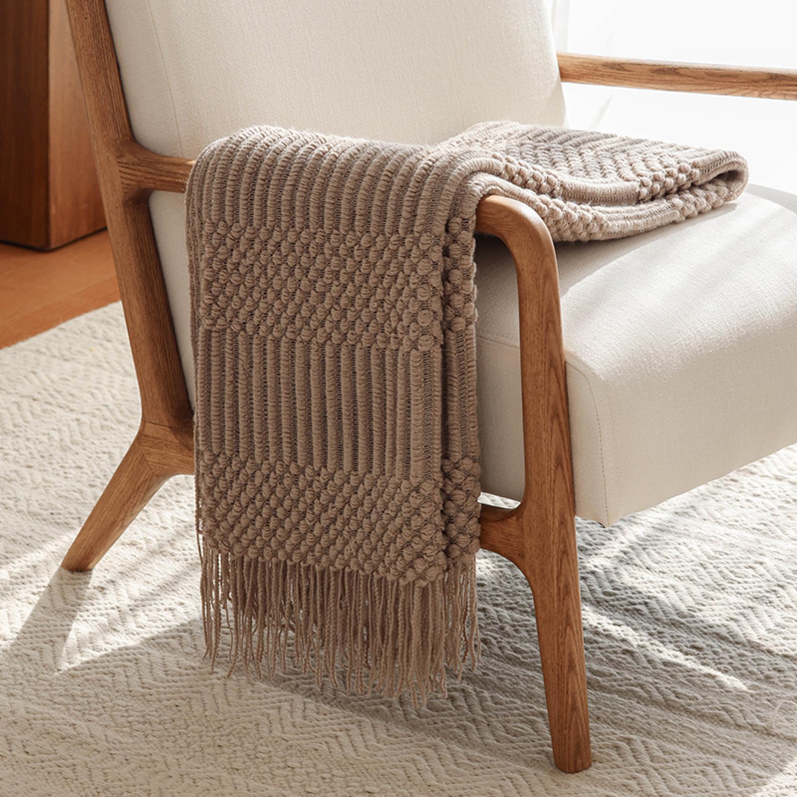Couverture de canapé douce et confortable kaki : un cocon tricoté pour vos soirées cocooning