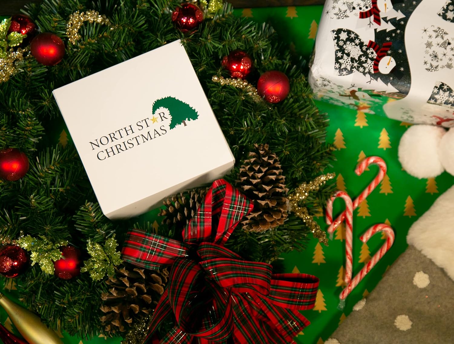 ノーススタークリスマス | ドッグボウルガラスオーナメント | アニマルコレクション