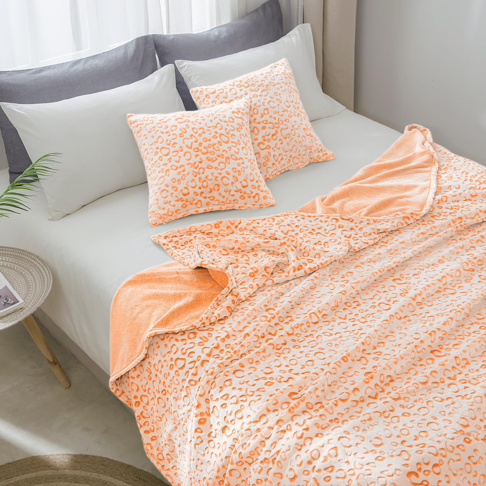 FY FIBER HOUSE Cheetah Print Blanket Blue Leopard Blanket Fluffy Soft Throw for Couch,50"X60"