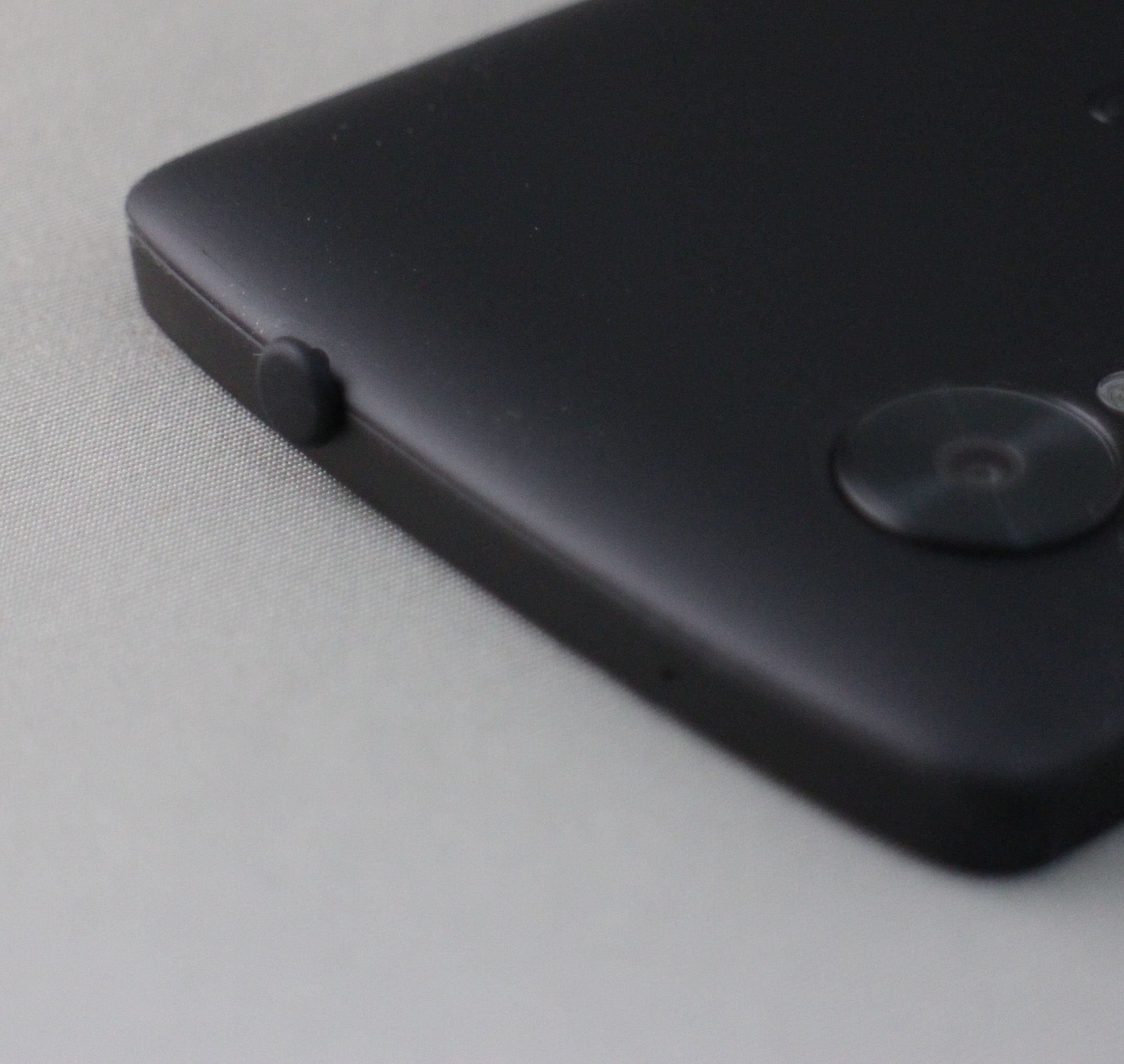 Amazon | [Fitwhiny]AXON 7 対応 イヤホンキャップ 4個セット ZTE