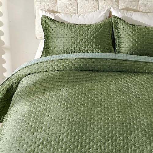 Cmfshape Luxury Velvet Quilt Set Queen Size,Reversible Quilted Lightweight Velve