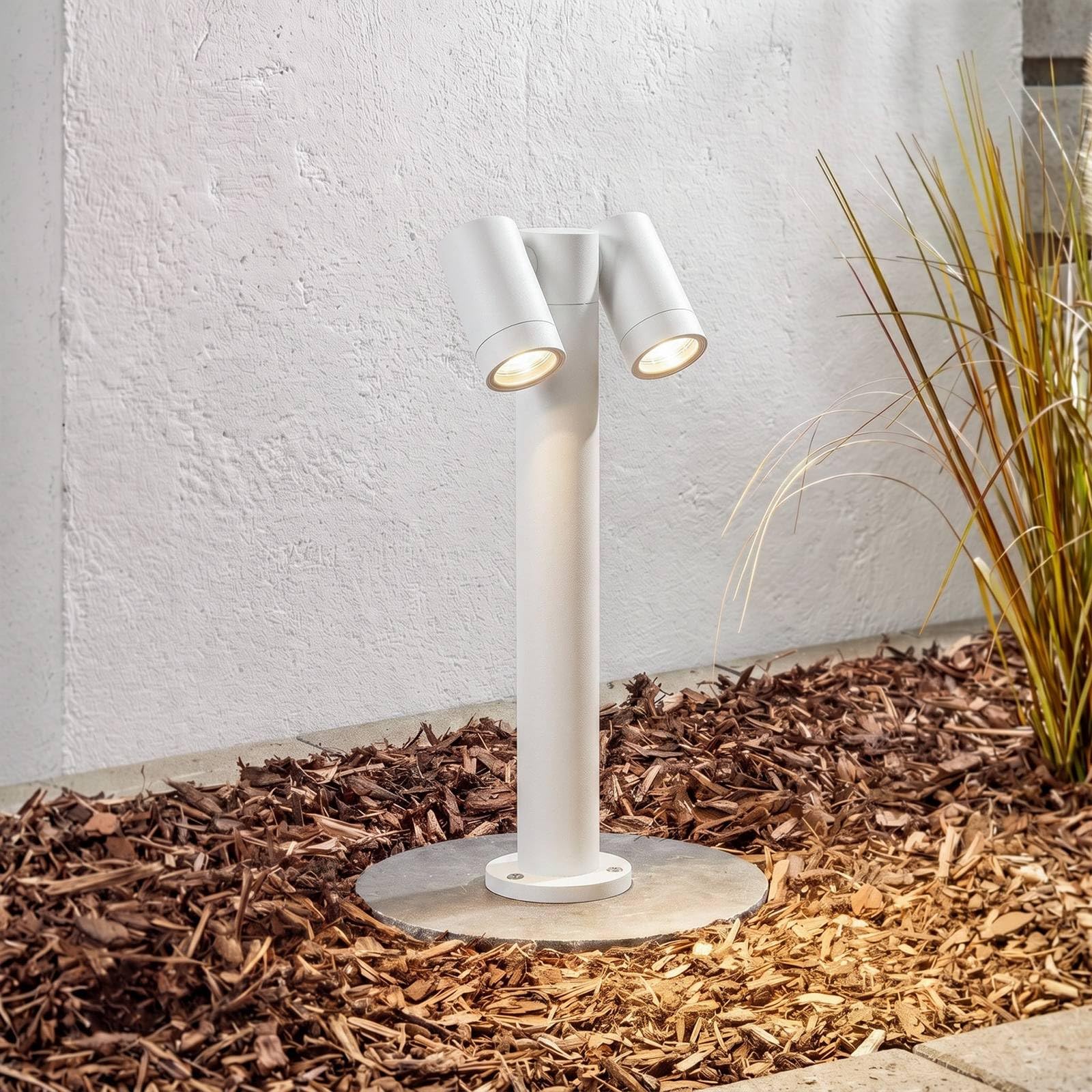 Lampa zewnętrzna Tulimar (nowoczesna) w kolorze białym z aluminium (2 żarówki, GU10) – lampa ścieżkowa, lampa ścieżkowa, lampa cokołowa