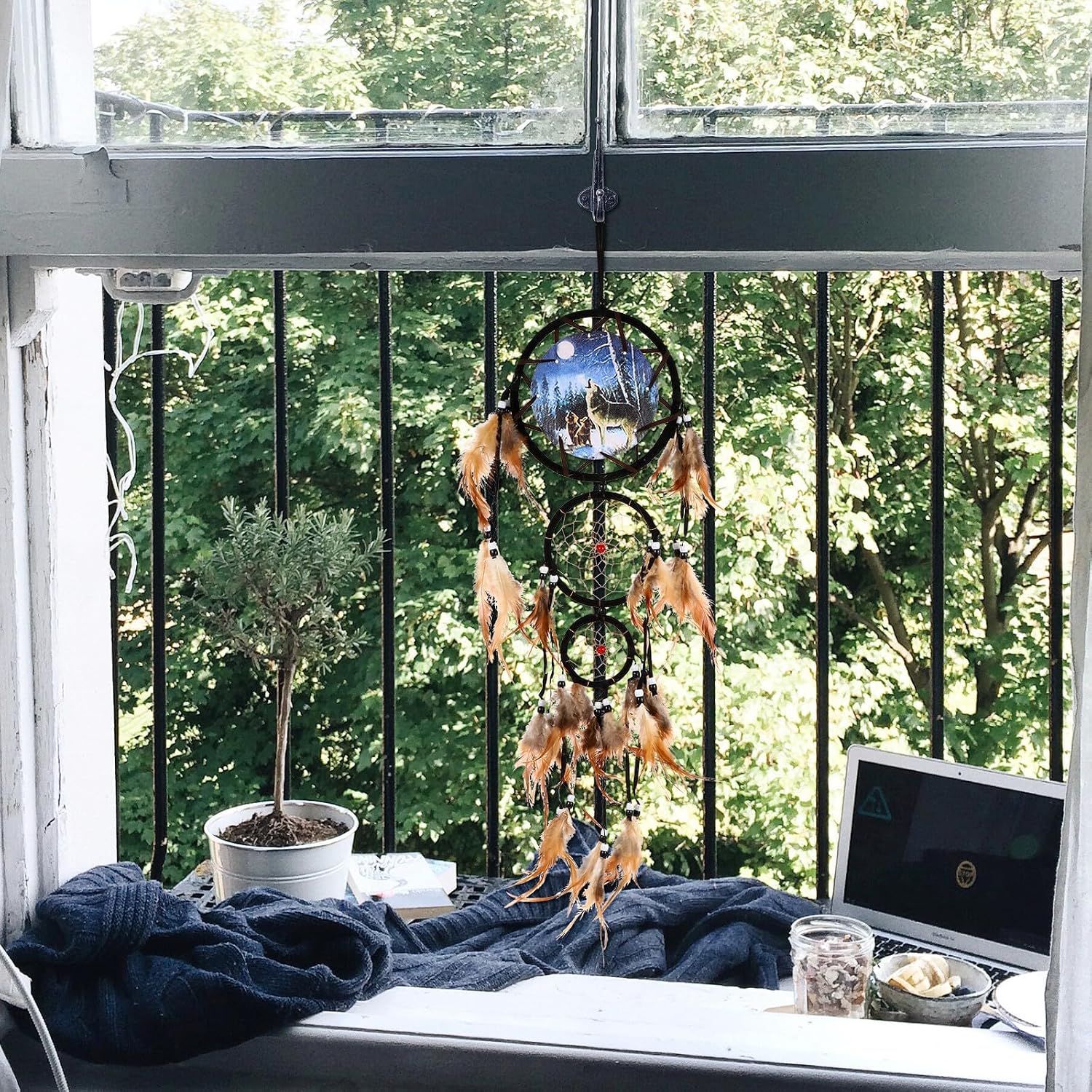 Cabilock Wolf Dream Catcher Wall Hanging, Beige Dreamcatcher Pendant with Canvas Oil Painting, Indoor Home Décor Ornament for Bedroom and Living Room