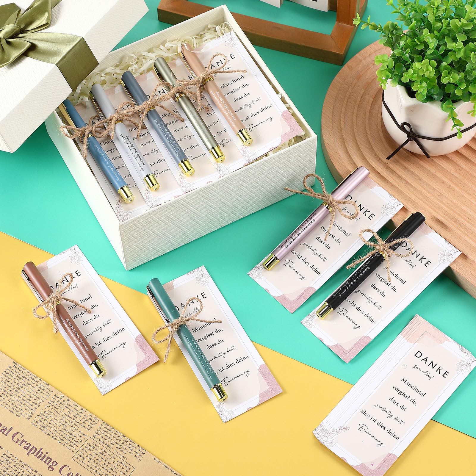 Nezyo 18 Sets Geschenke zur Wertschätzung Der Mitarbeiter Dankeschön Geschenke für Kollegen Motivierender Kugelschreiber mit Lesezeichenkarte Motivierende Geschenk zu Geben Team Kollege(Danke)