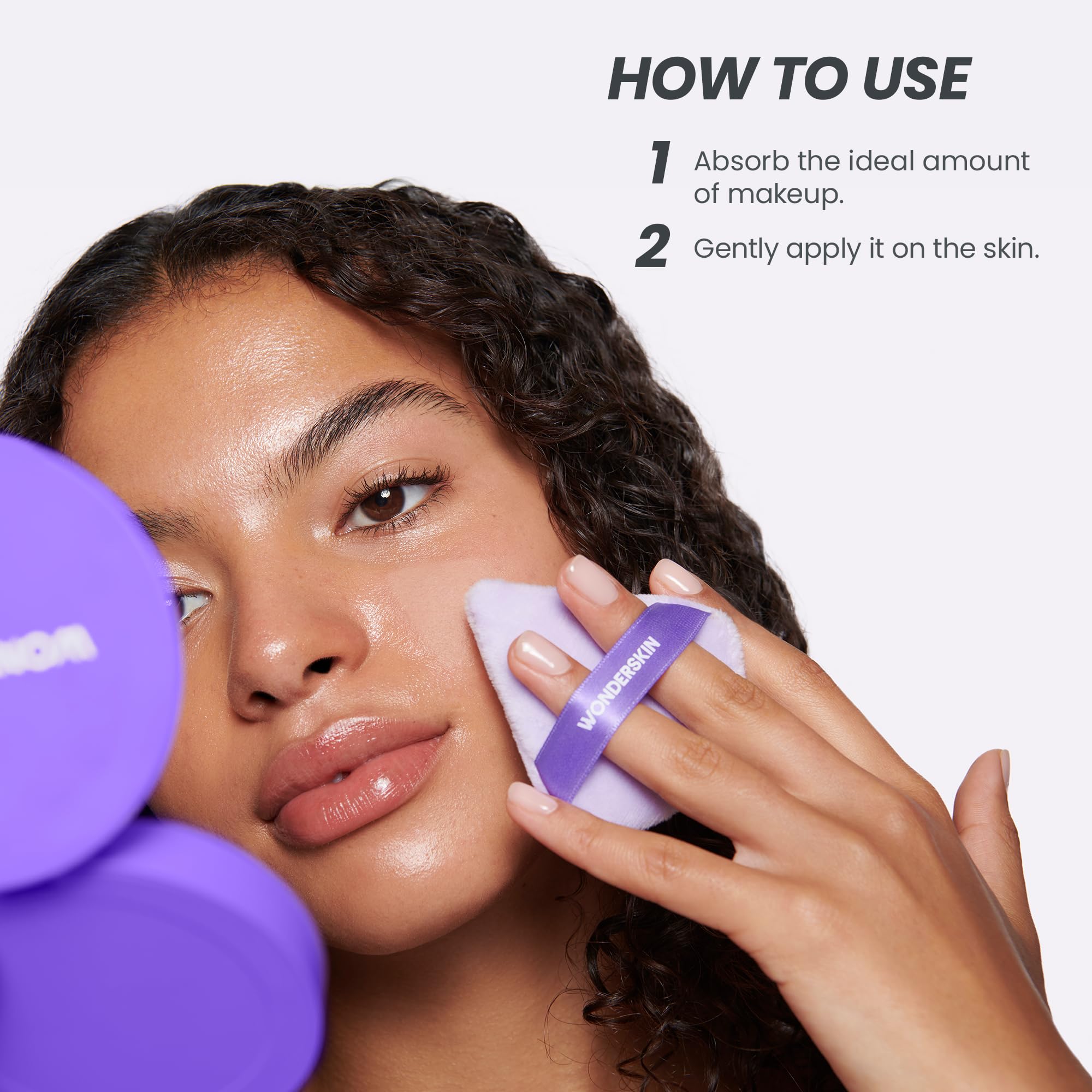 Wonderskin FYP Powder Puff - Piumino Triangolare per Cipria Viso, Piumino di Velluto Morbido per Cipria Libera o Compatta