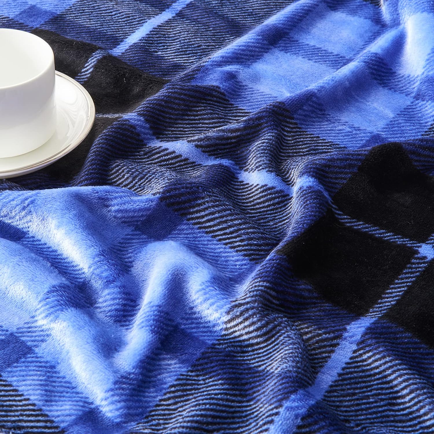 SOCHOW Flannel Fleece Throw Blanket 60 x 80 Inches, All Season Plaid Blue Blanket for Bed, Couch, Car - Image 3
