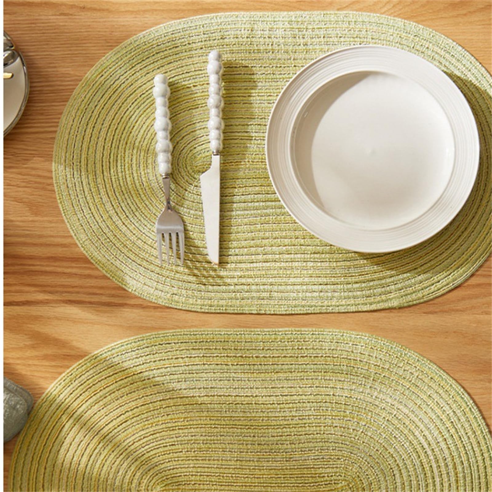 4er Set Abwaschbar Tischsets Platzsets rutschfeste 45x30cm Oval Platzdeckchen Hitzebeständig Schmutzabweisend für Esszimmer, Küche & Garten (Orange)