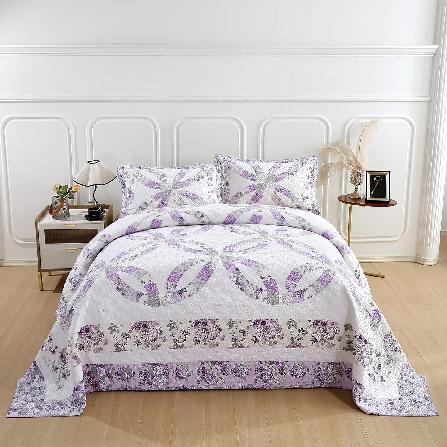 vctops Elegant Floral Pattern Cotton Quilted Bedspread Coverlet Set Oversize Queen 3 Pieces Patchwork Reversible Embroidered Bedspread Quilt Set for All Season (Purple,96"x110")