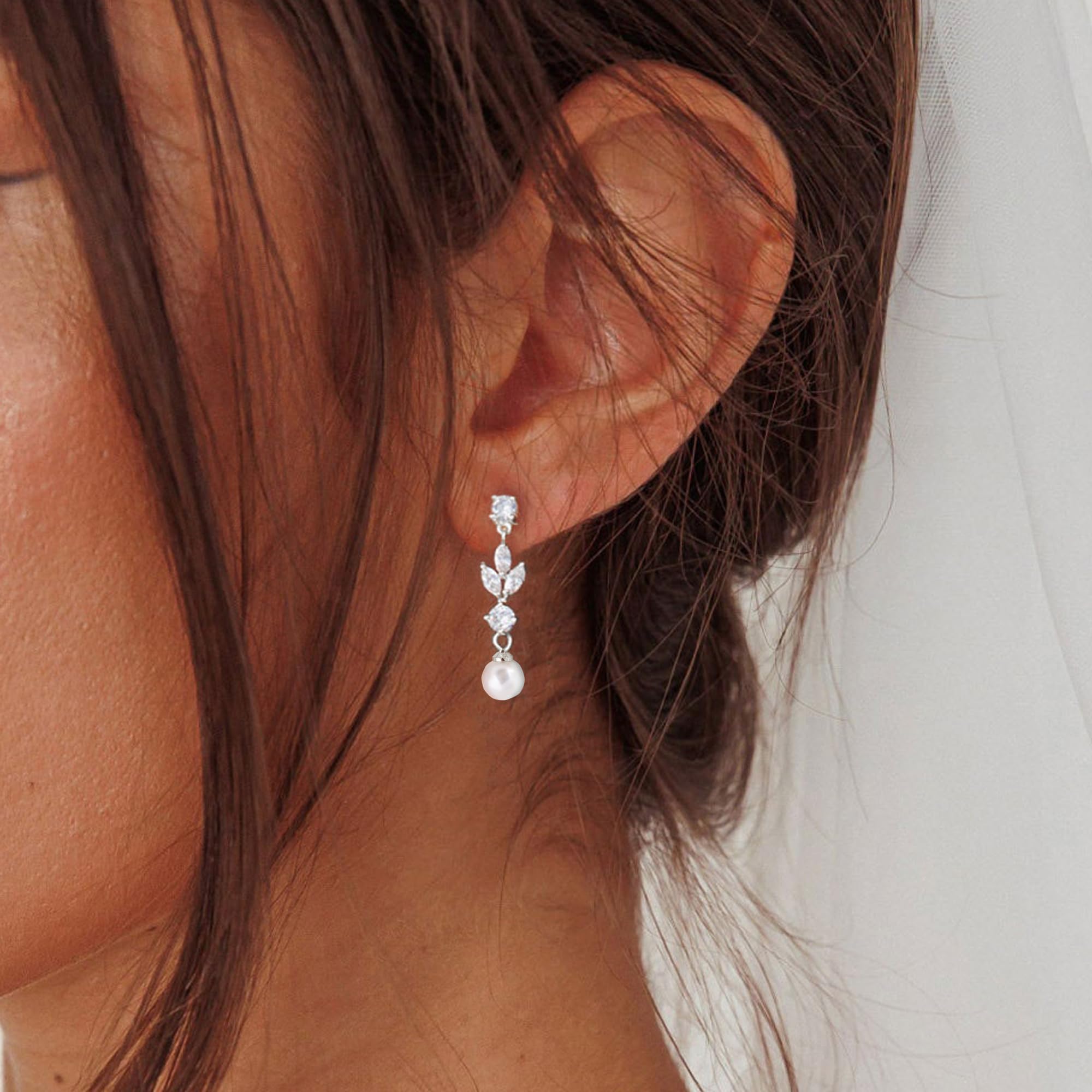 Boucles d'oreilles Femme Perle Pendantes Plaquée Or 14 Carats Hypoallergénique Longues Or Argent Boucle Doreille Zircon Perles Fantaisie Bijoux Cadeau