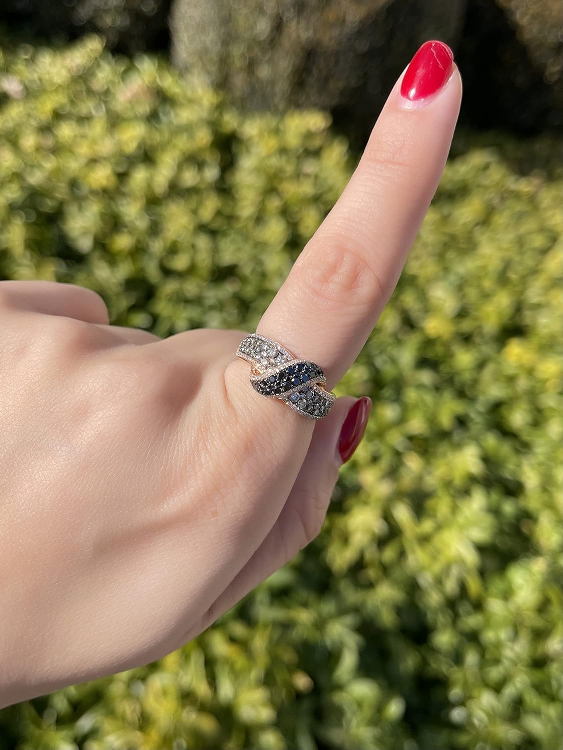 LE VIAN 1 1/3 Carat Black Vanilla and Chocolate Diamond Ribbon Ring for Women I 14k Rose Gold Statement Ring for Her (G-H/Brown, VS2-SI1 / SI2-I1, 1.37 cttw) Promise Anniversary Band Size 5 to 10.5 - Image 5