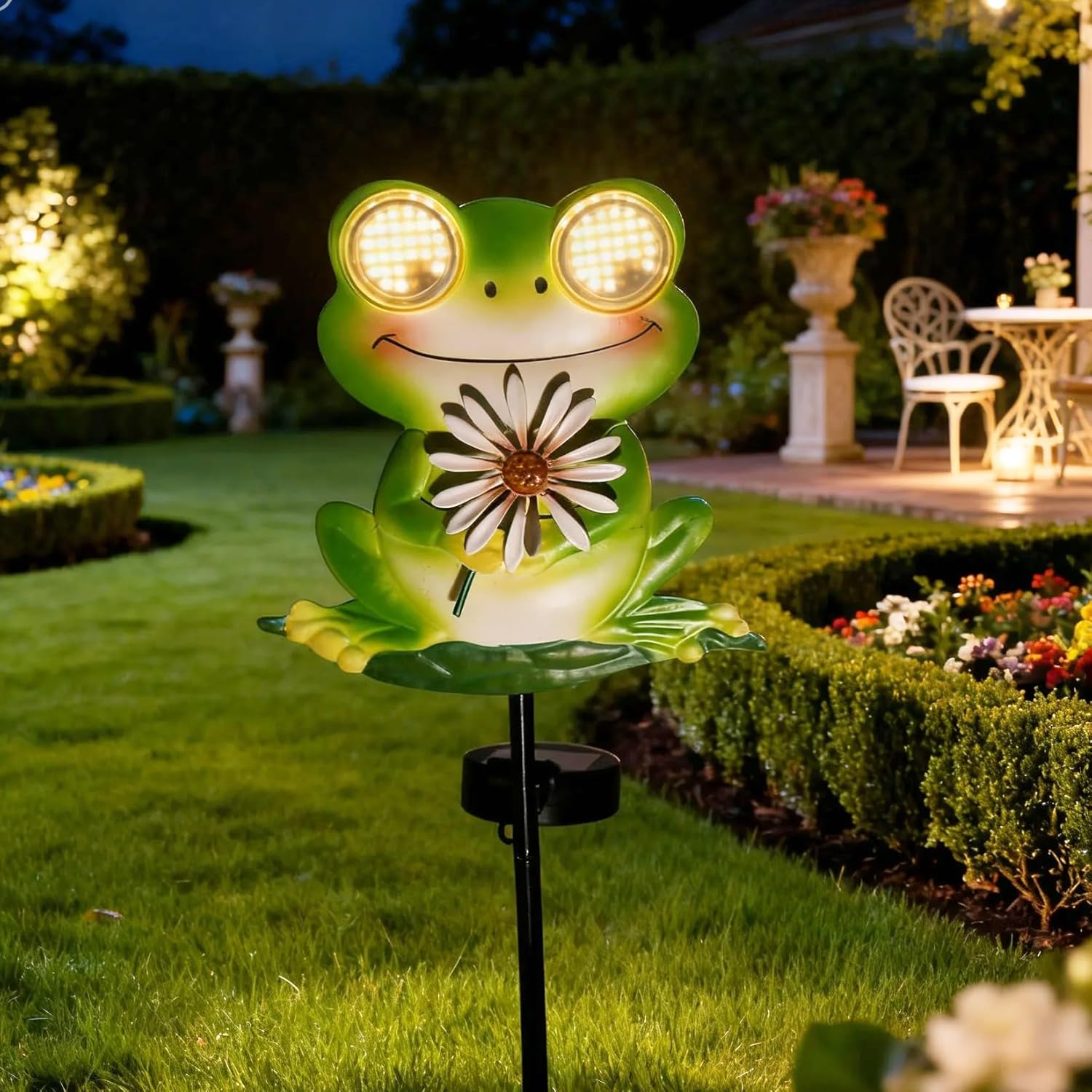 esgarden LEDs Dynamic Eyes Solar Stake Lights for Garden Frog Garden Gifts Metal Warm White Stakes Lights for Lawn Ornaments, Yard Art, Pathway, Patio Decorations Gift for Mom Dad Grandma