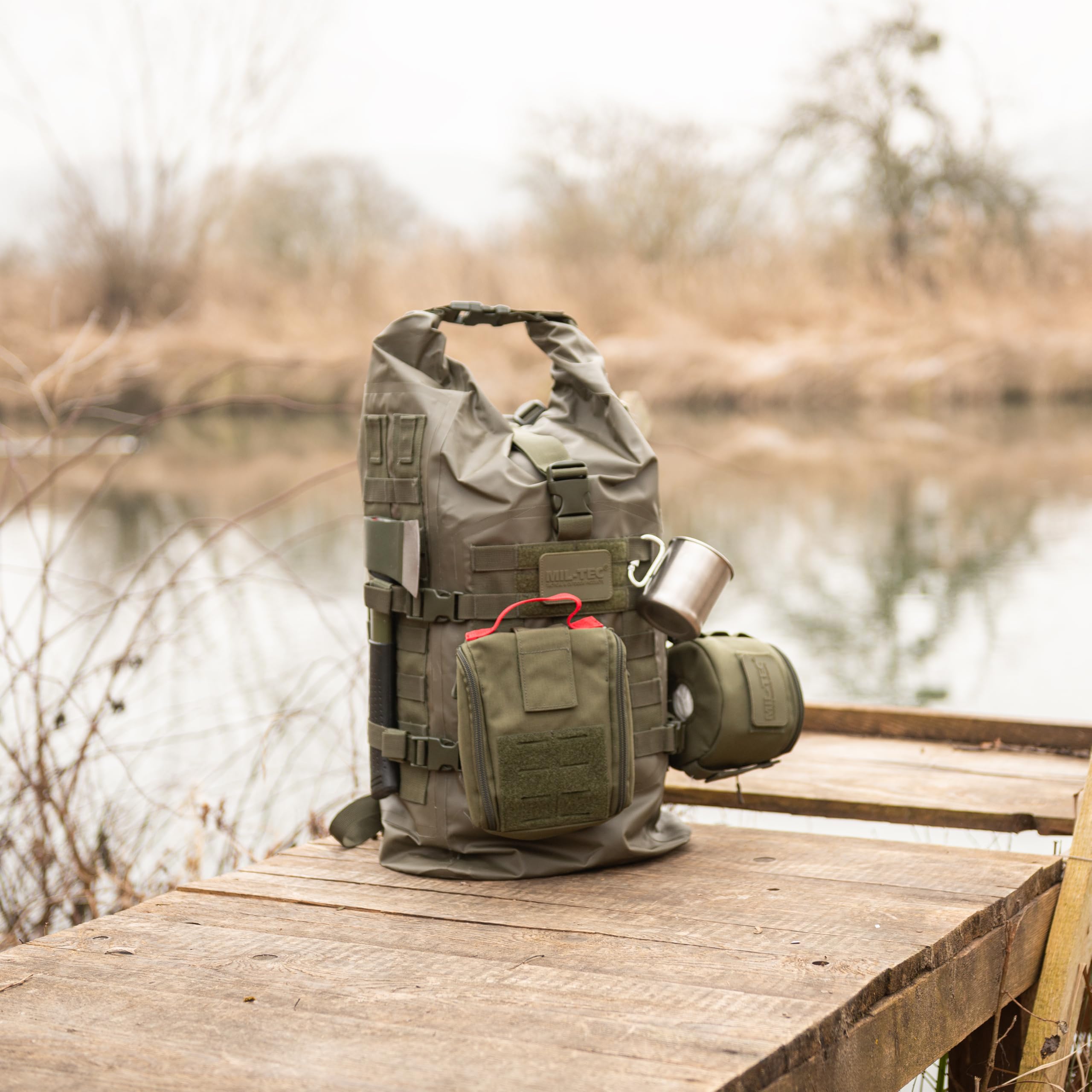 MIL-TEC スイス軍 サイクル バイクパック MIL-TEC スイス軍 サイクル