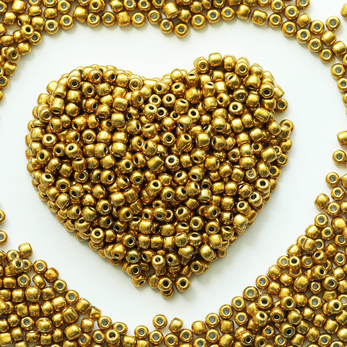 4mm Golden Seed Beads About 1600pcs/110Grams in Bag,6/0 Glass Craft Beads for Making Earrings Waist Jewelry, DIY Handmade (Golden)