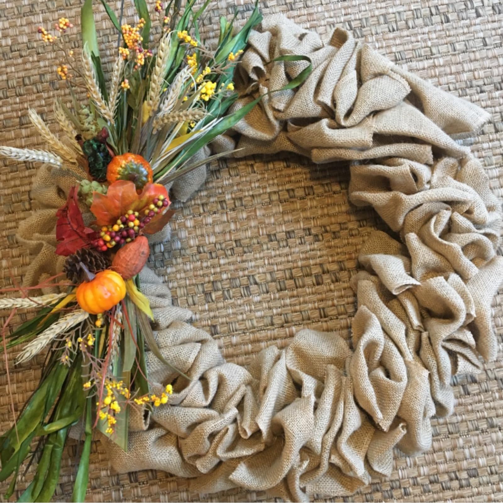 KINJOEK 15,2 cm breit, 54 Meter Juteband, natürliches Jute-Stoffband, Bastelband für Weihnachten, Hochzeit, Geschenke, Jute-Stoff, DIY-Band für Dekoration