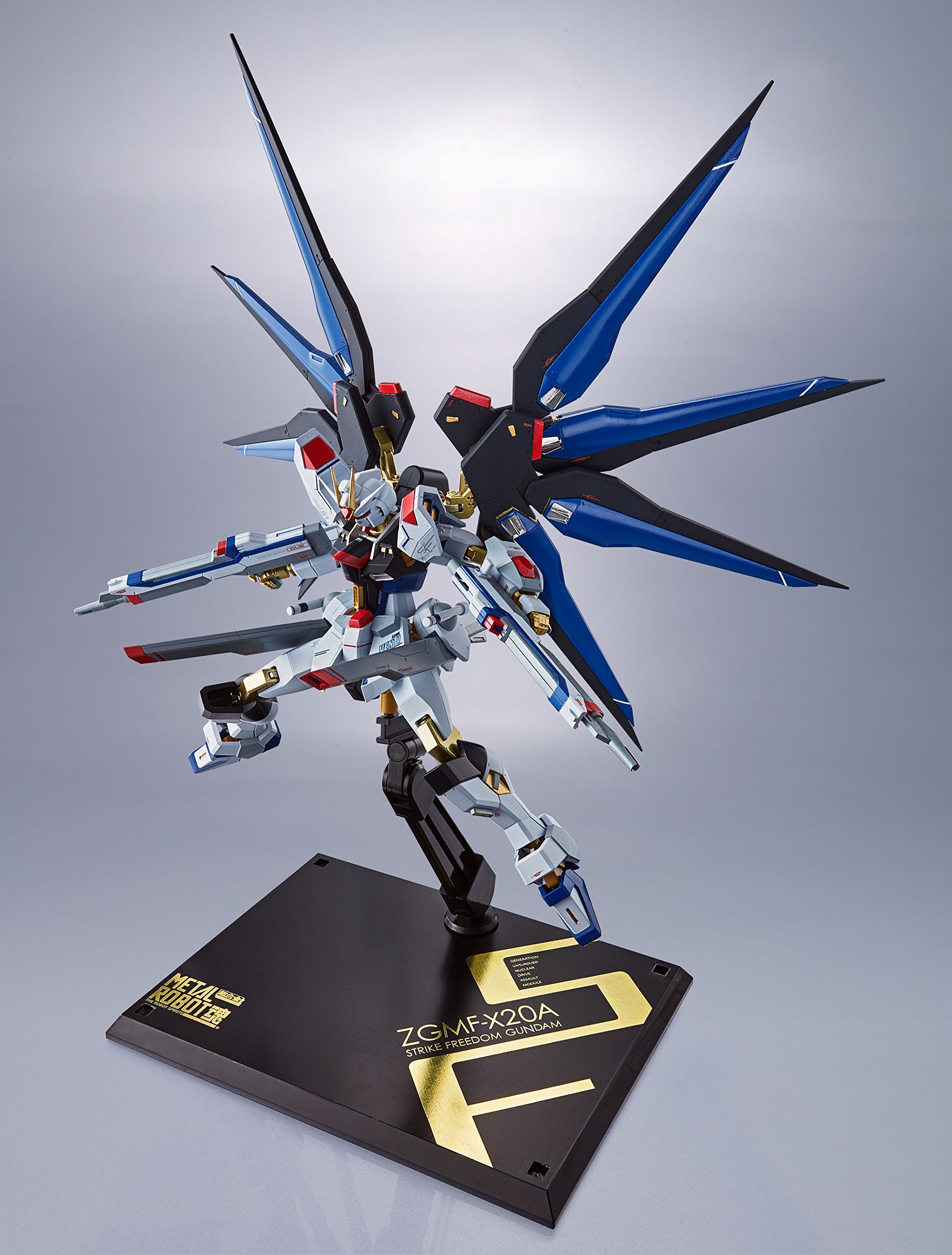 Mobile Suit Gundam SEED Destiny - Strike Freedom Gundam [METAL Robot Spirits][Importación Japonesa]
