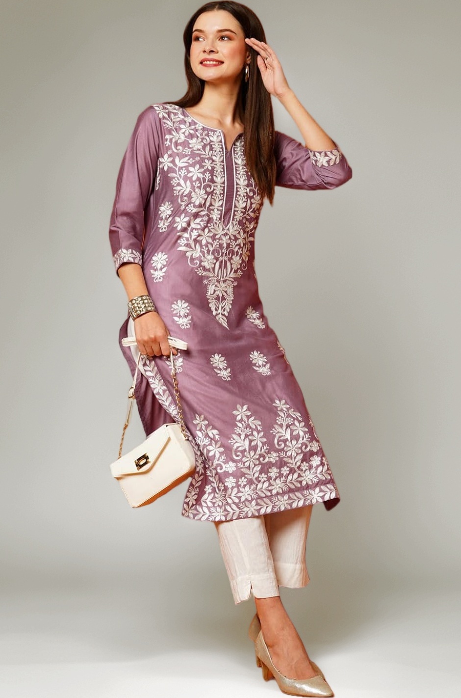 ANNI Designer Women's Cotton Blend Straight Fit Straight Chikankari Embroidered Kurta